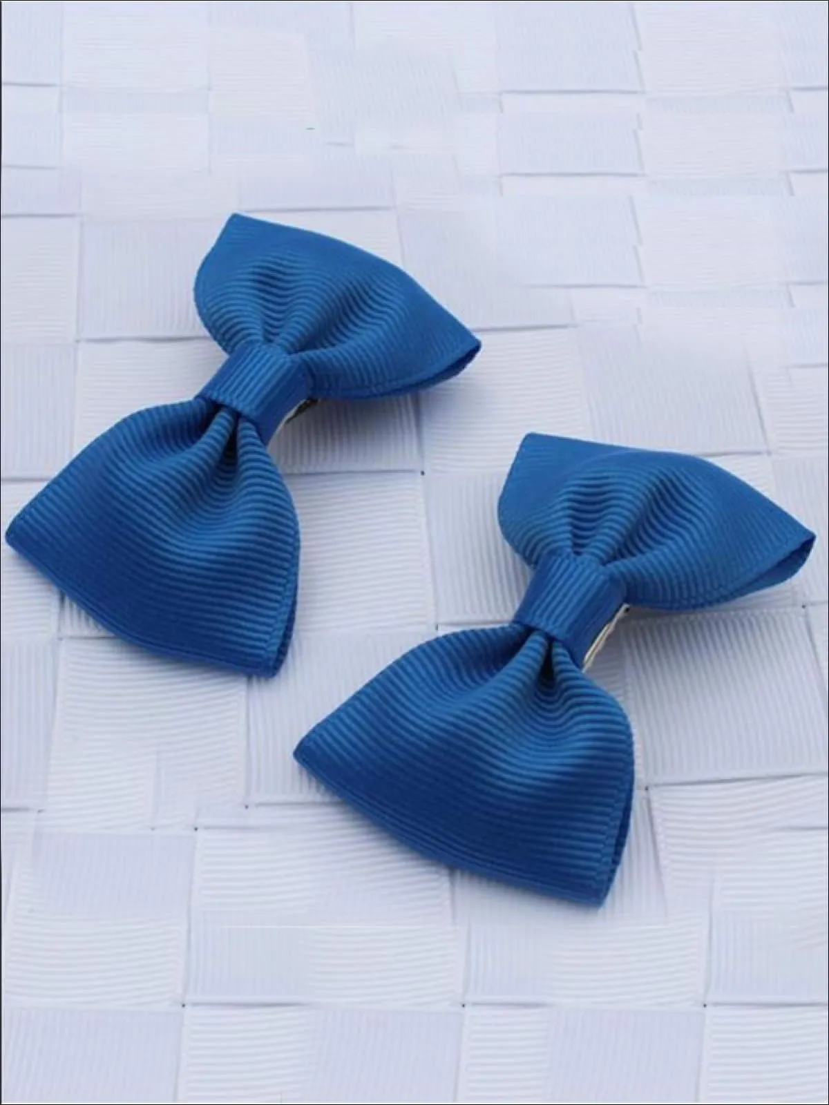 Girls Mini Bow Tie Hair Clips ( Multiple Color Options)