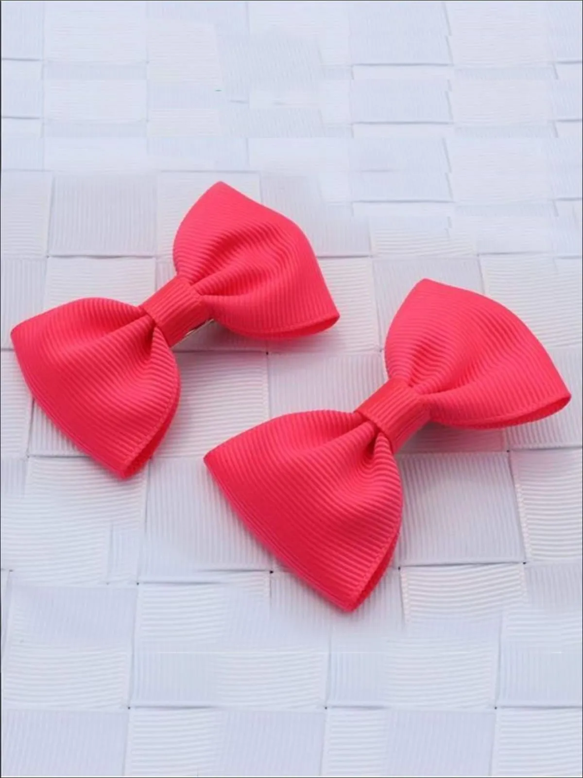 Girls Mini Bow Tie Hair Clips ( Multiple Color Options)