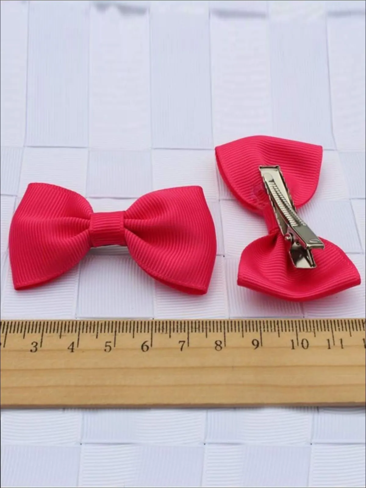 Girls Mini Bow Tie Hair Clips ( Multiple Color Options)