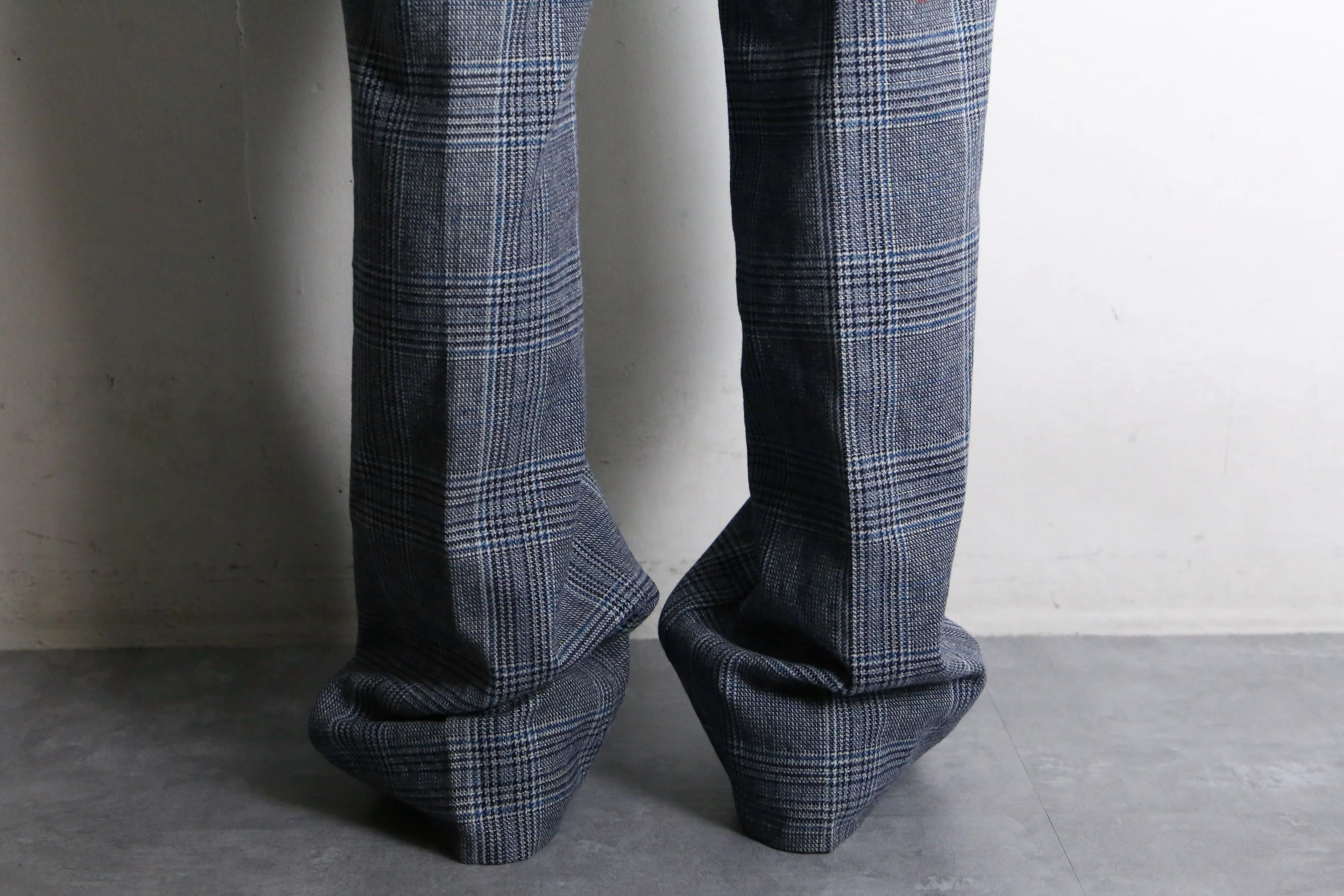 grayish check pattern straight slacks