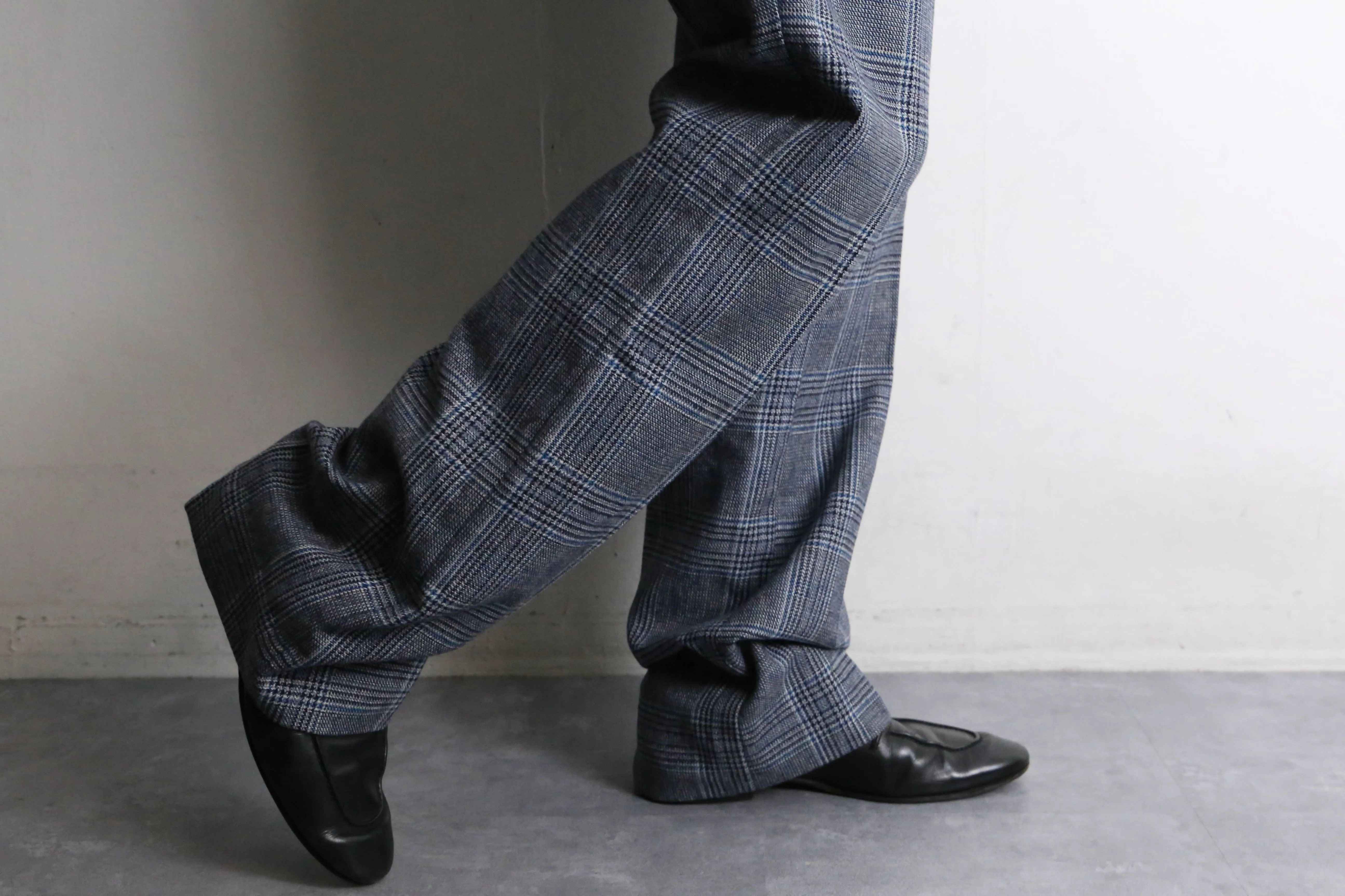 grayish check pattern straight slacks