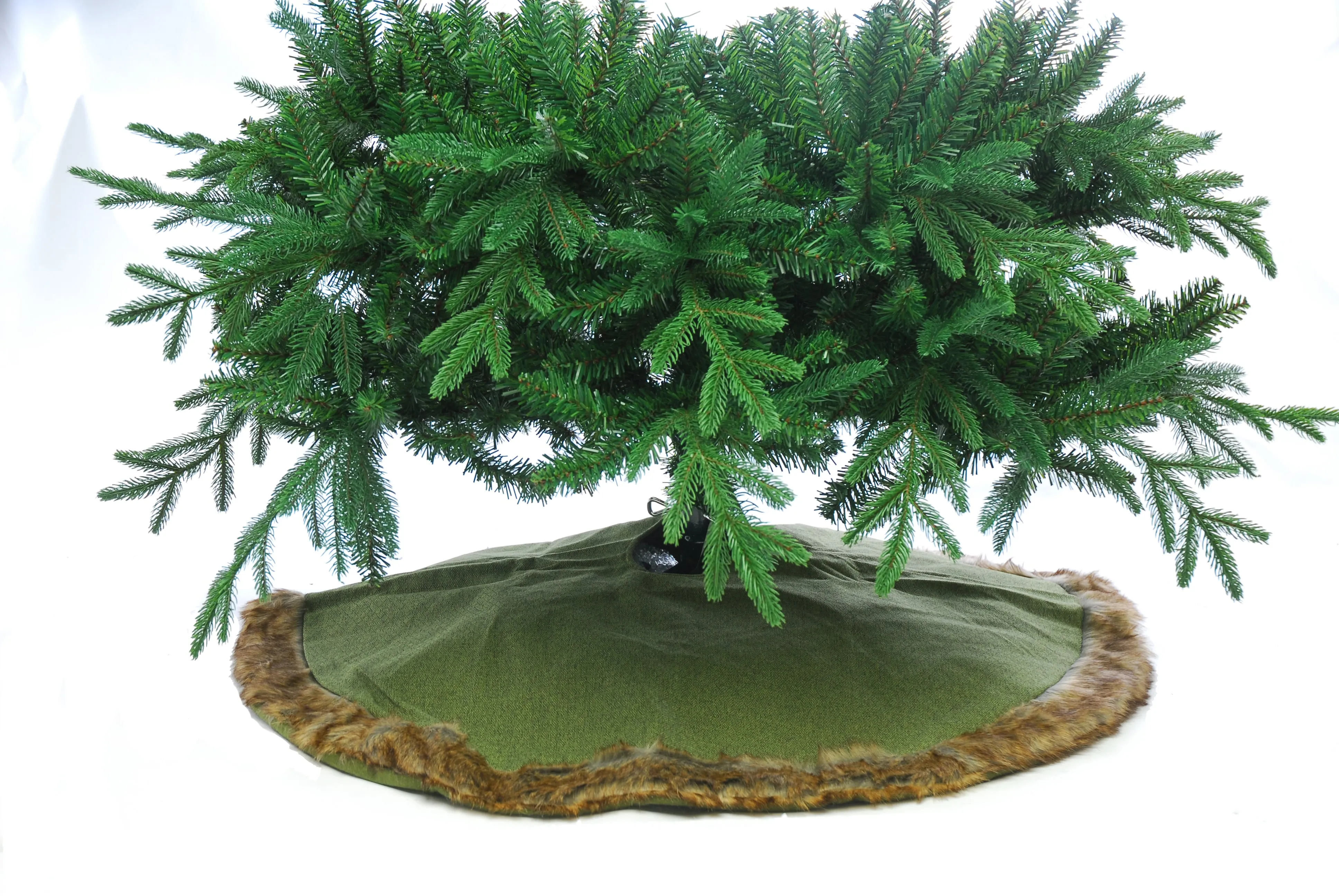 Green Tree Skirt with Fur Cuff Tree Skirt 90cm