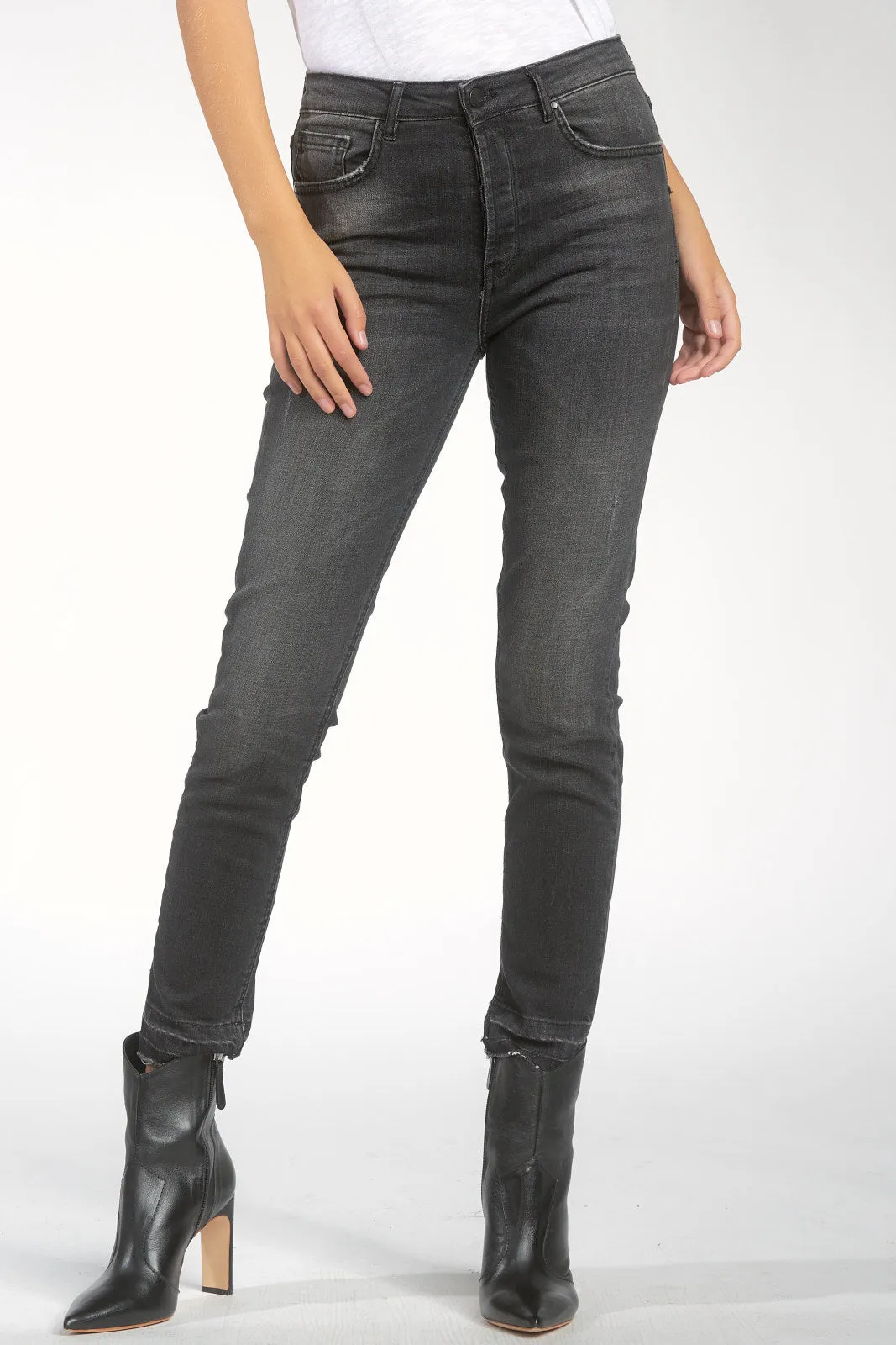 Grey Skinny Jeans with Reversed Pockets