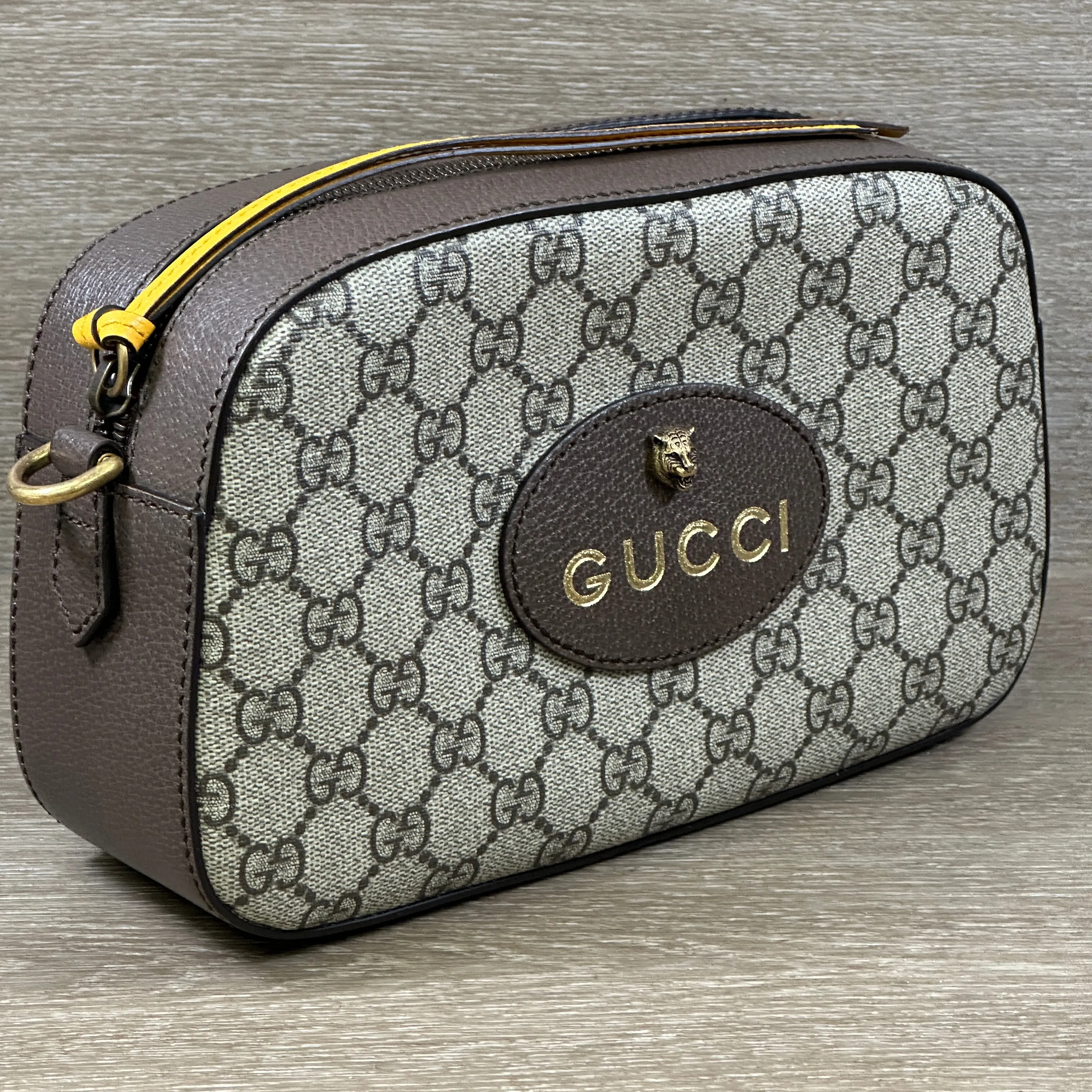 Gucci Neo Vintage GG Supreme Messenger Bag - Like New