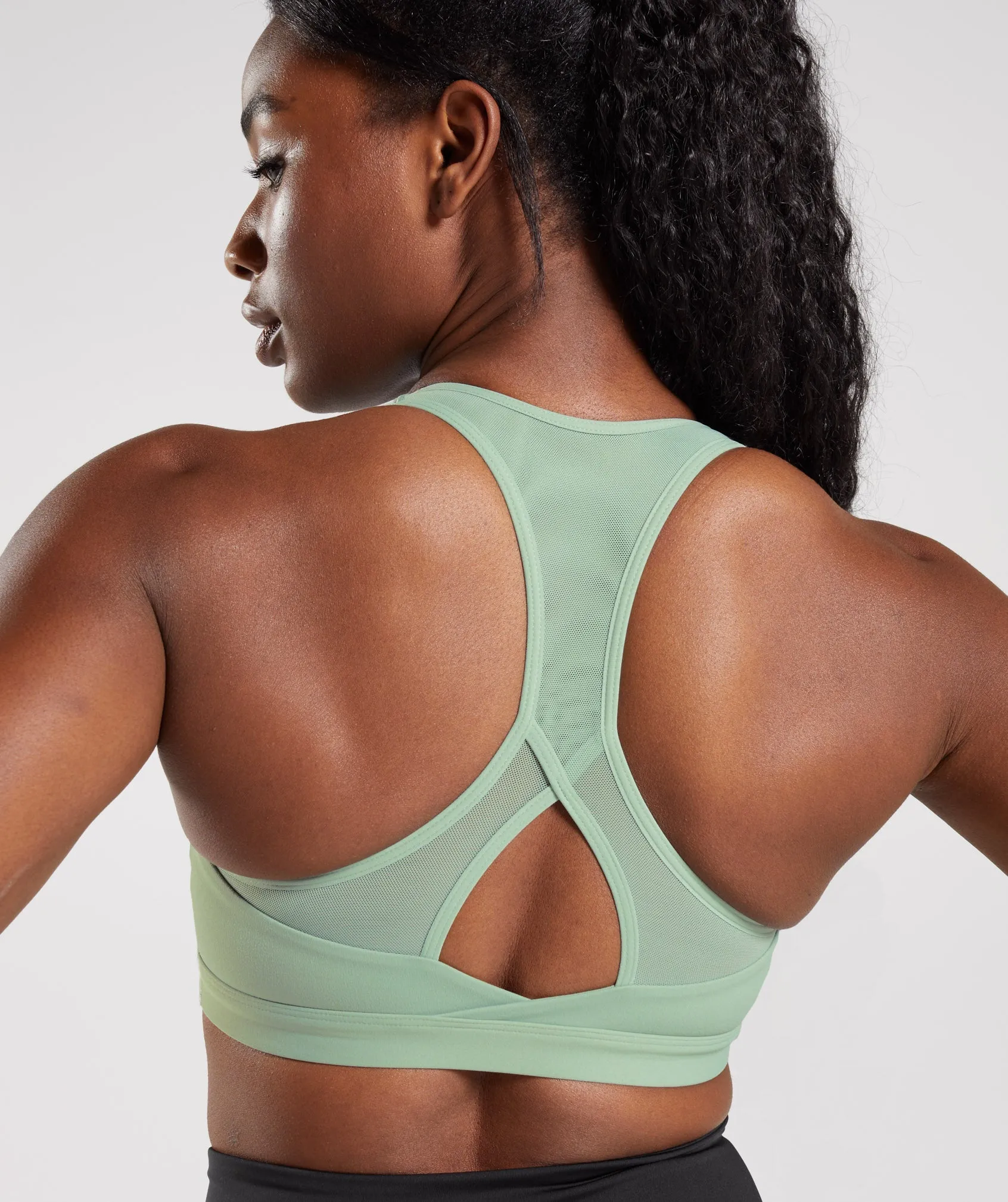 Gymshark Crossover Sports Bra - Desert Sage Green