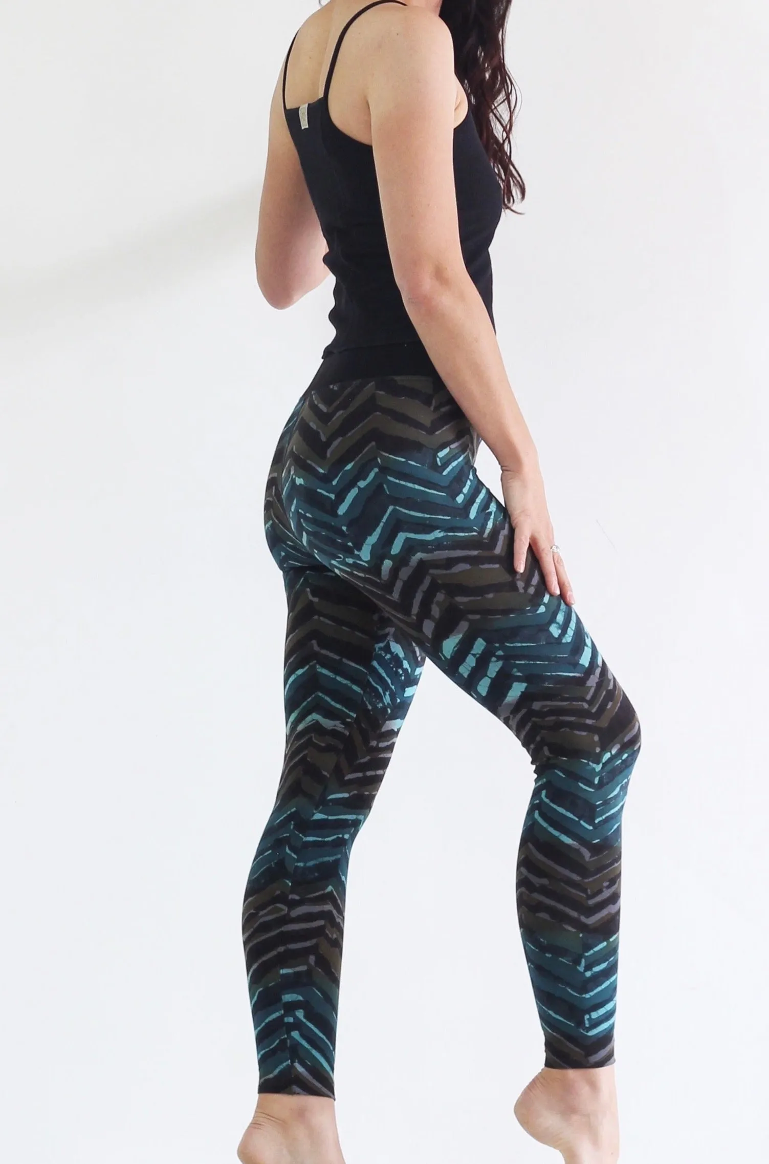 Hand Painted Leggings - Blue Chev