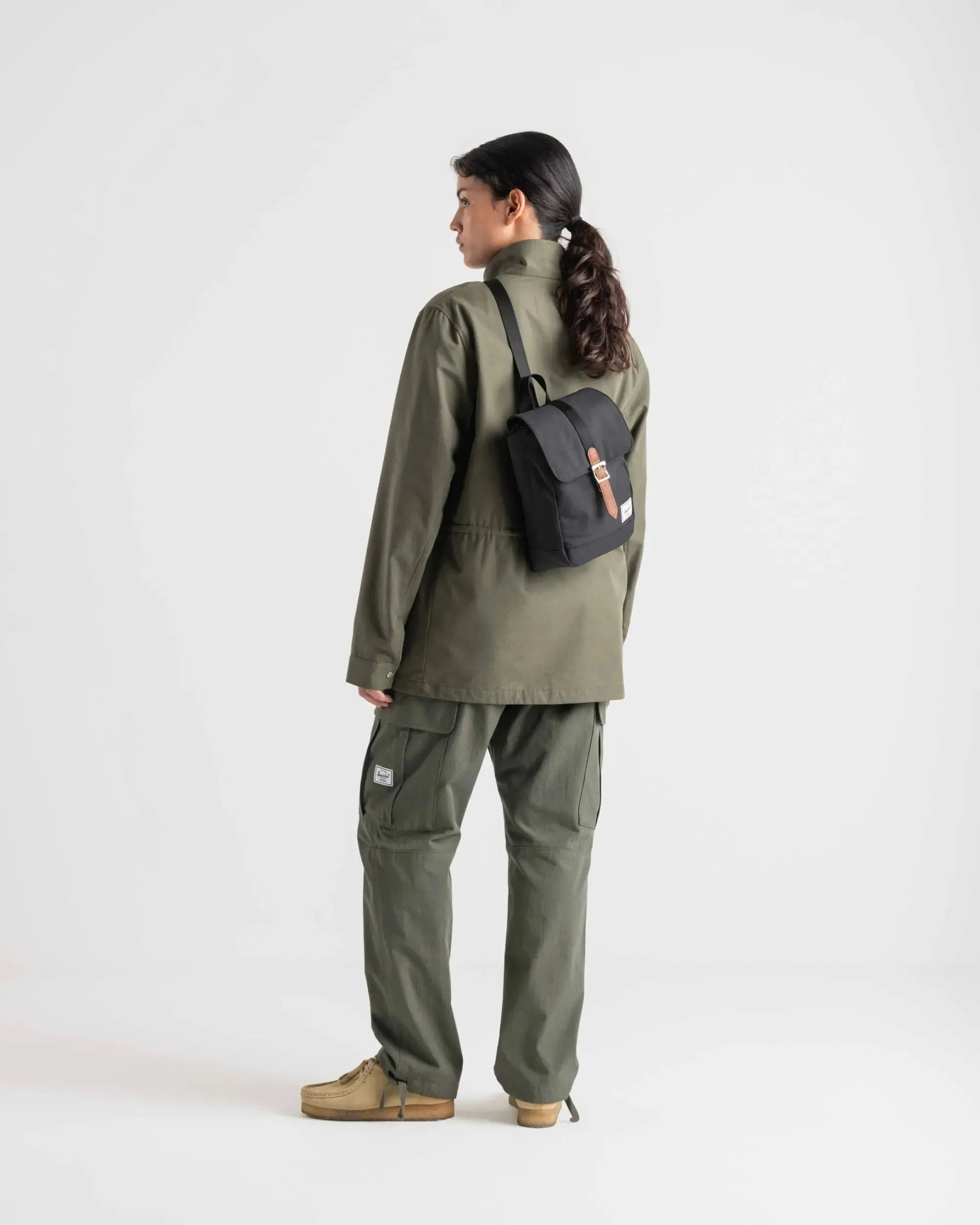 Herschel Retreat Sling Bag