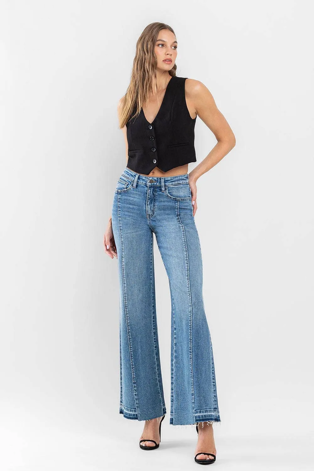 HIGH RISE DISTRESSED SLIM WIDE JEANS