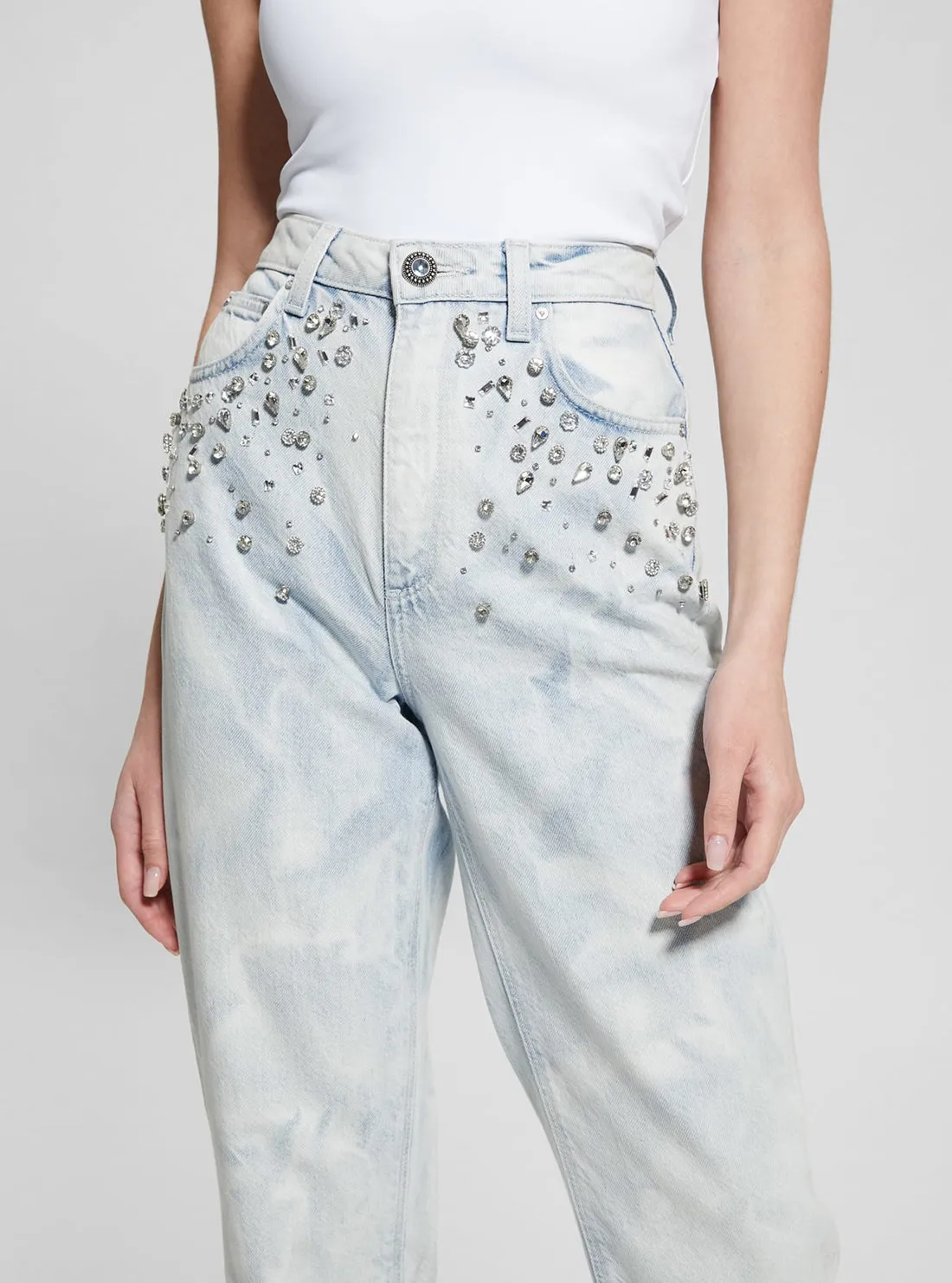 High-Rise Mom Jeans in Light Wash