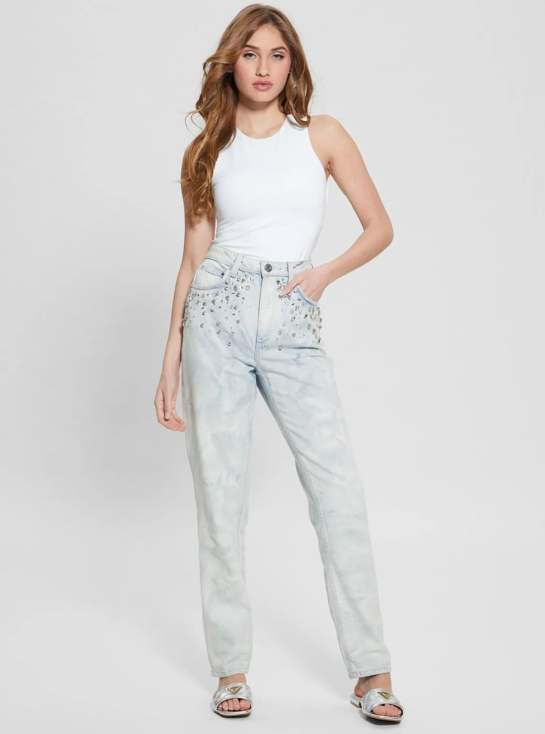 High-Rise Mom Jeans in Light Wash