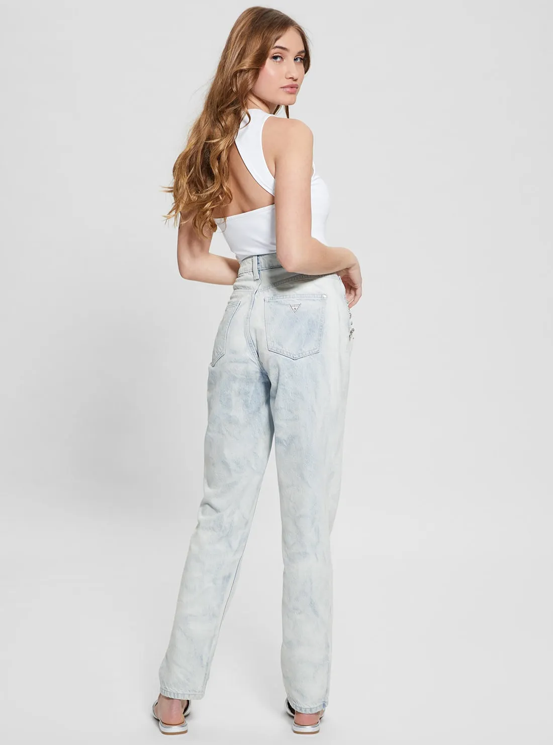 High-Rise Mom Jeans in Light Wash