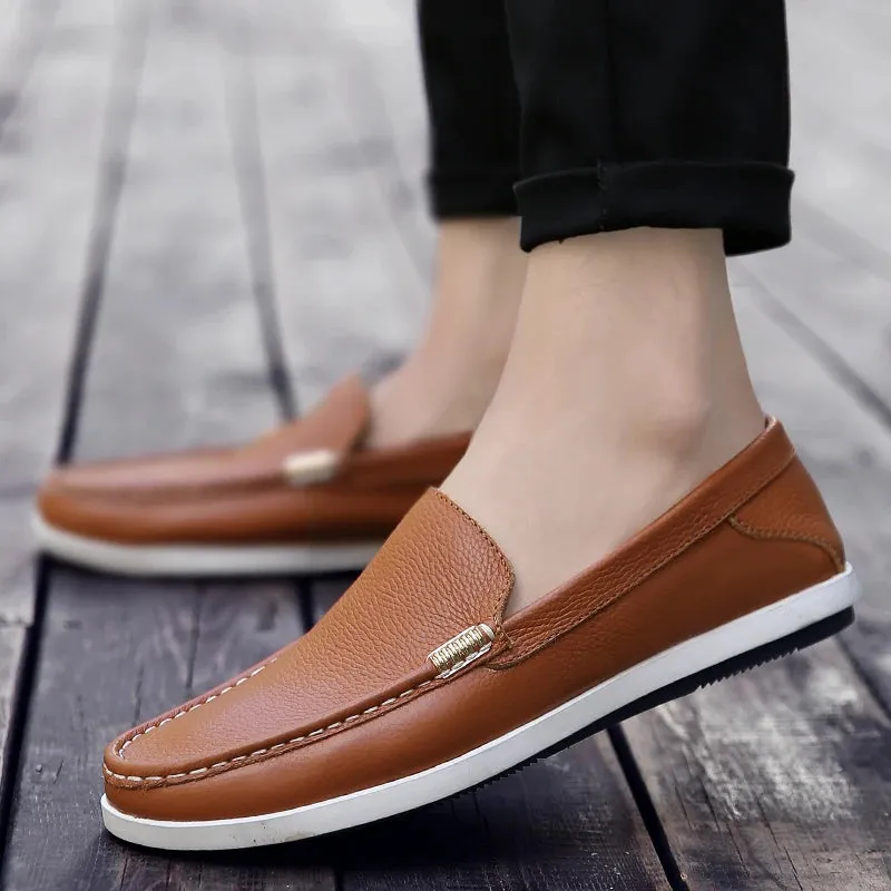 Hnzxzm New Men Loafers Fashion Genuine Leather Casual Flat Slip - on Driving Footwear Boat Shoes Comfortable Lazy Male Shoes