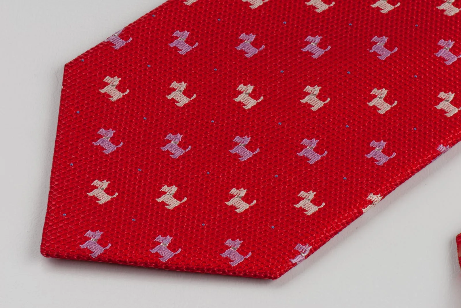 Intercrew Men's Woven Silk Neck Tie Mauve & White Scottie Dogs On Red With Rhinestones