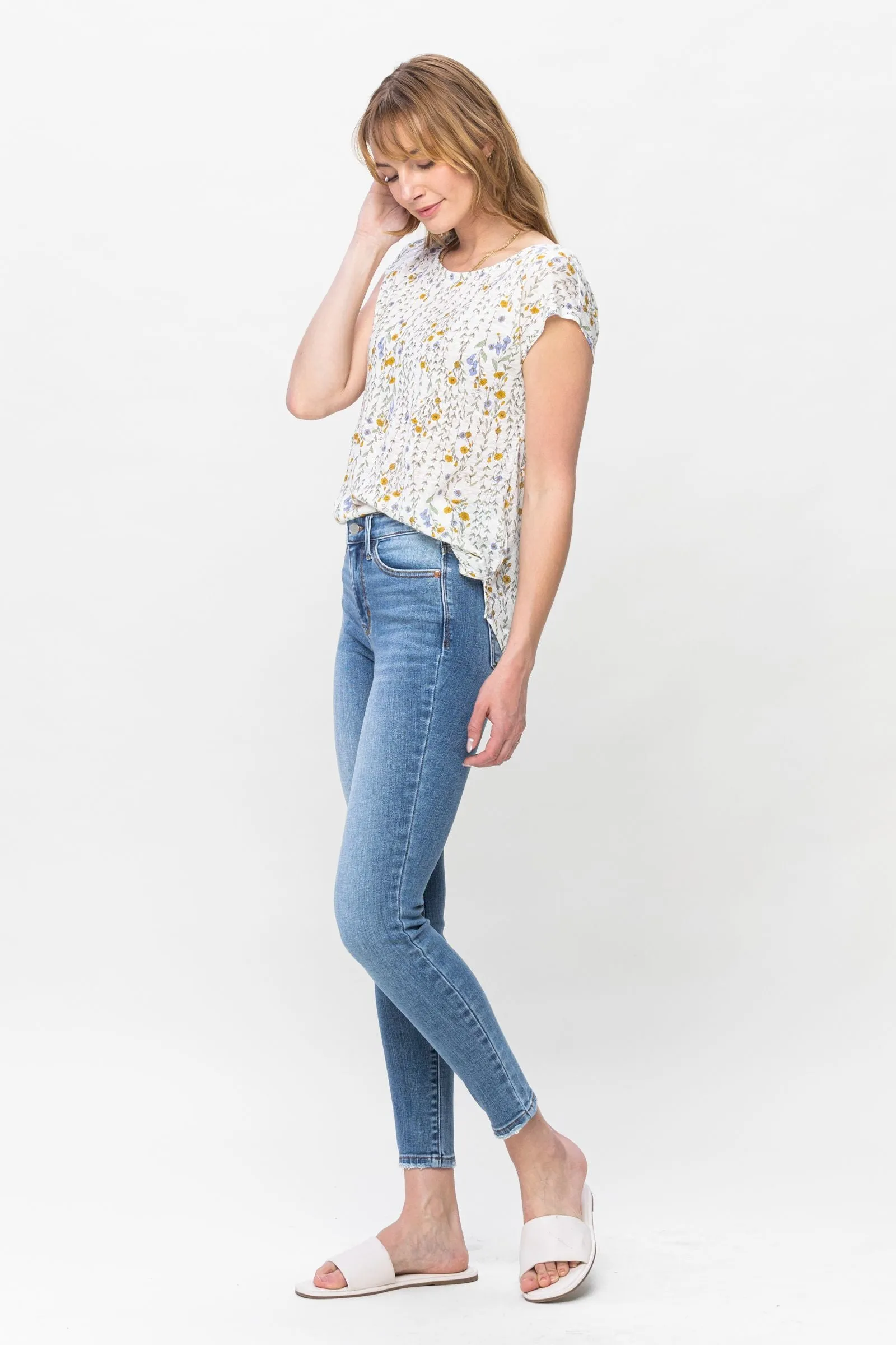 Judy Blue Mid Rise Vintage Skinny Denim 82548