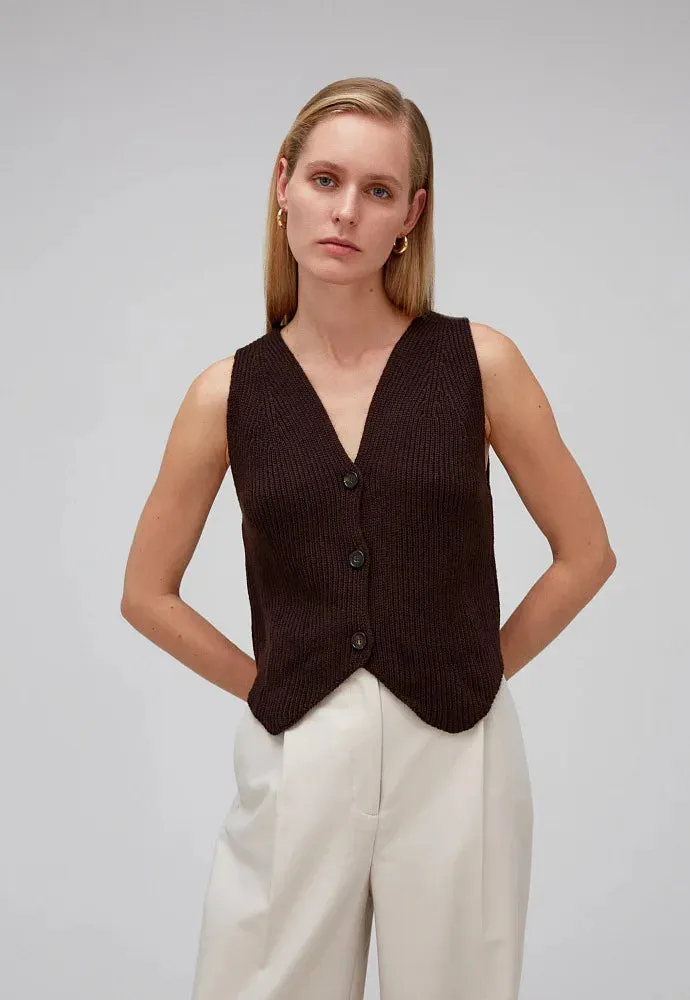 Knitted Sweater Vest