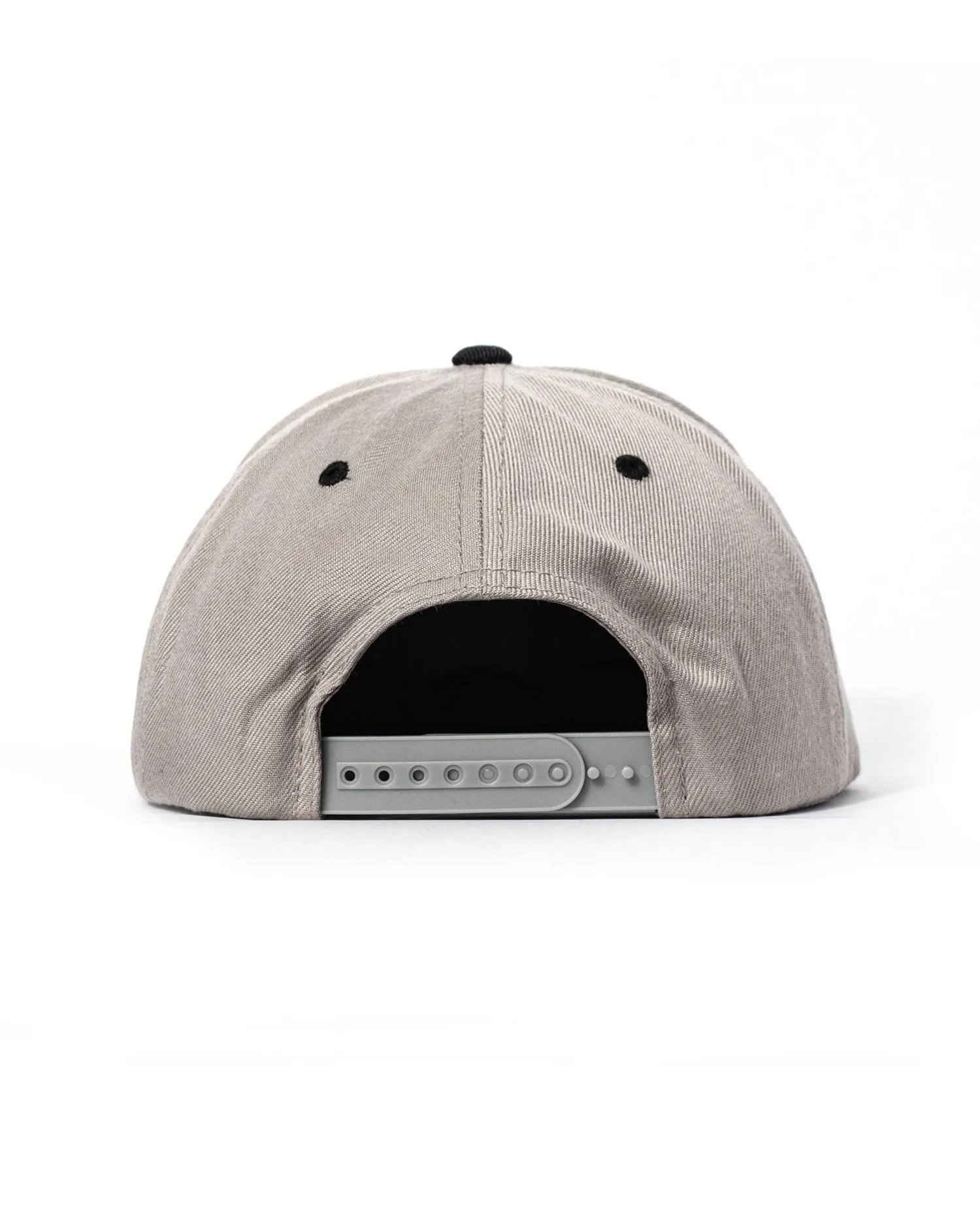 LA drama Grey Black, Snapback