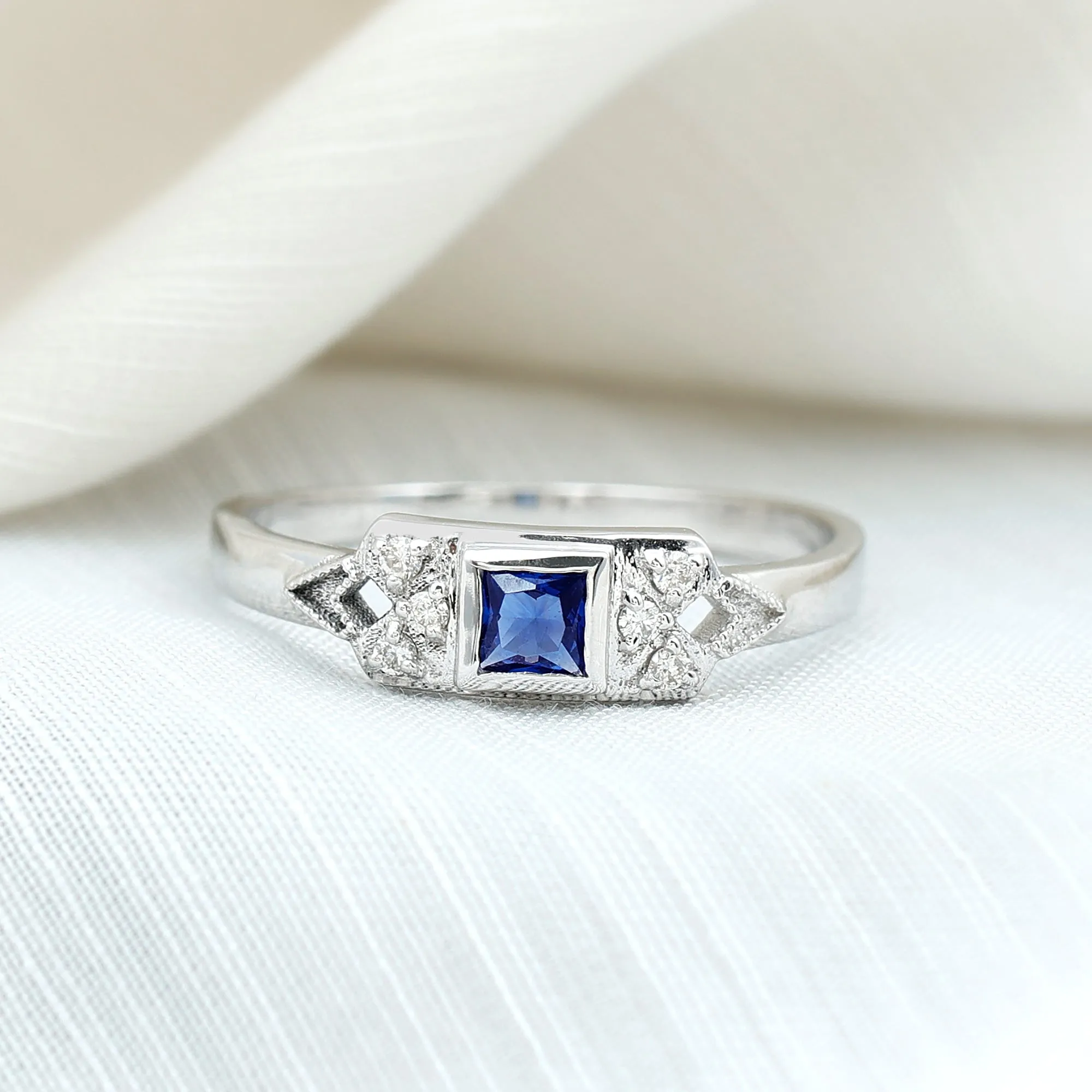 Lab Grown Blue Sapphire Promise Ring with Diamond