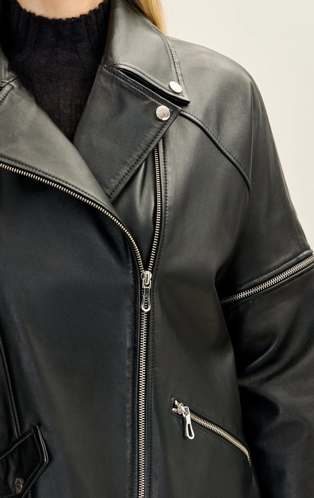 Lambskin Leather Jacket with Removable Sleeves - Black