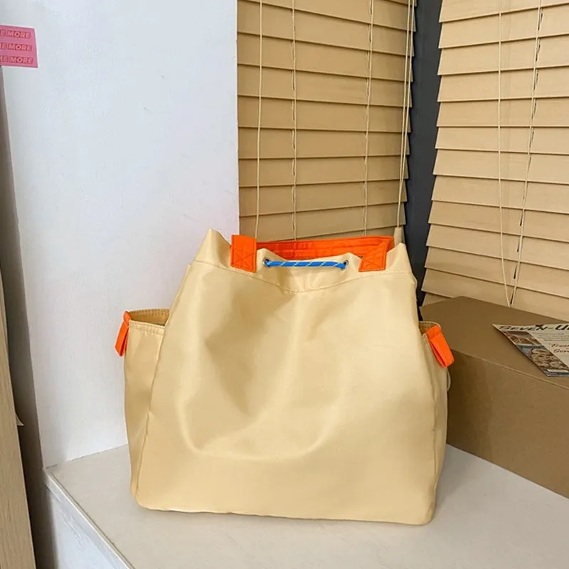 Large capacity shoulder tote bag