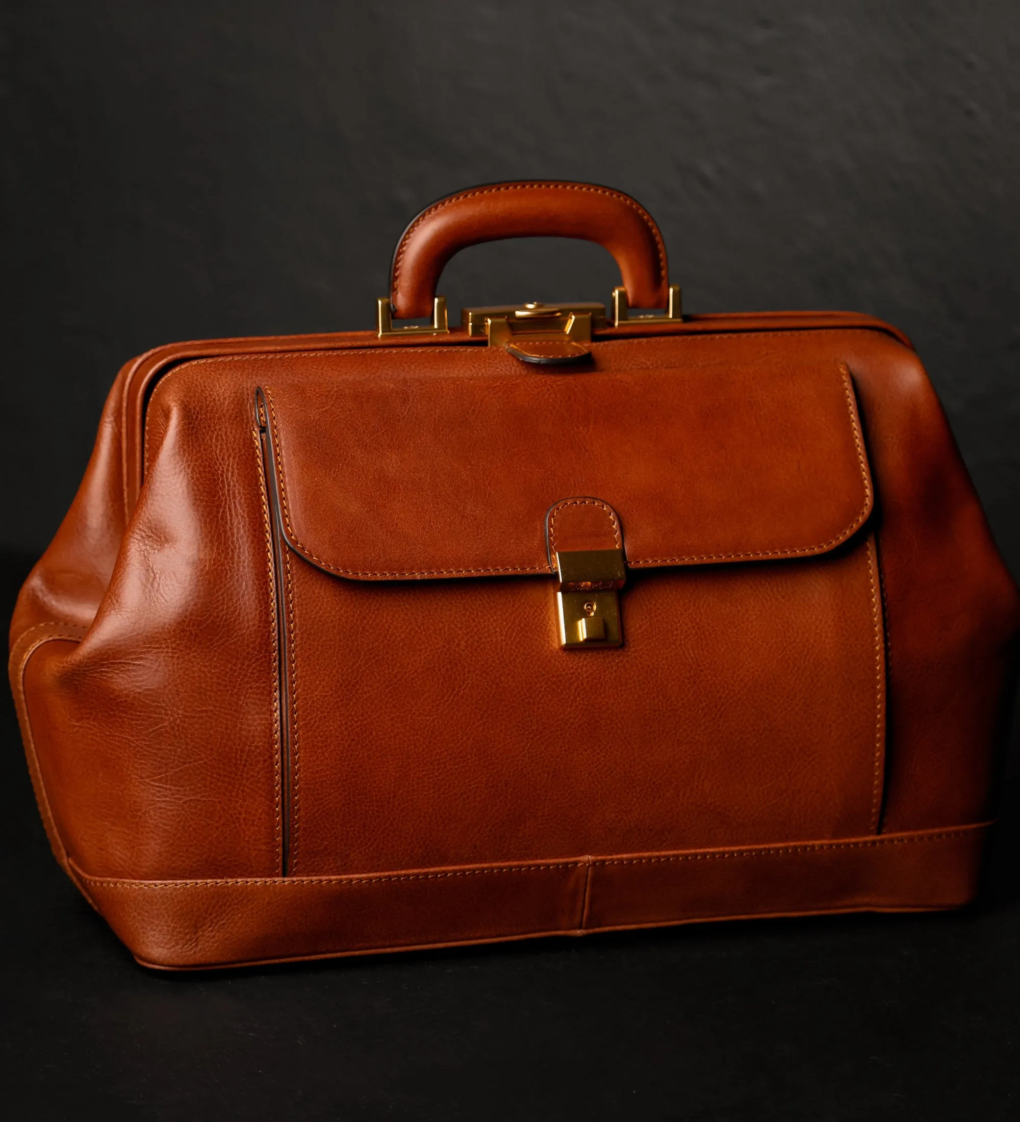 Large Italian Leather Doctor Bag for Women - Hamlet