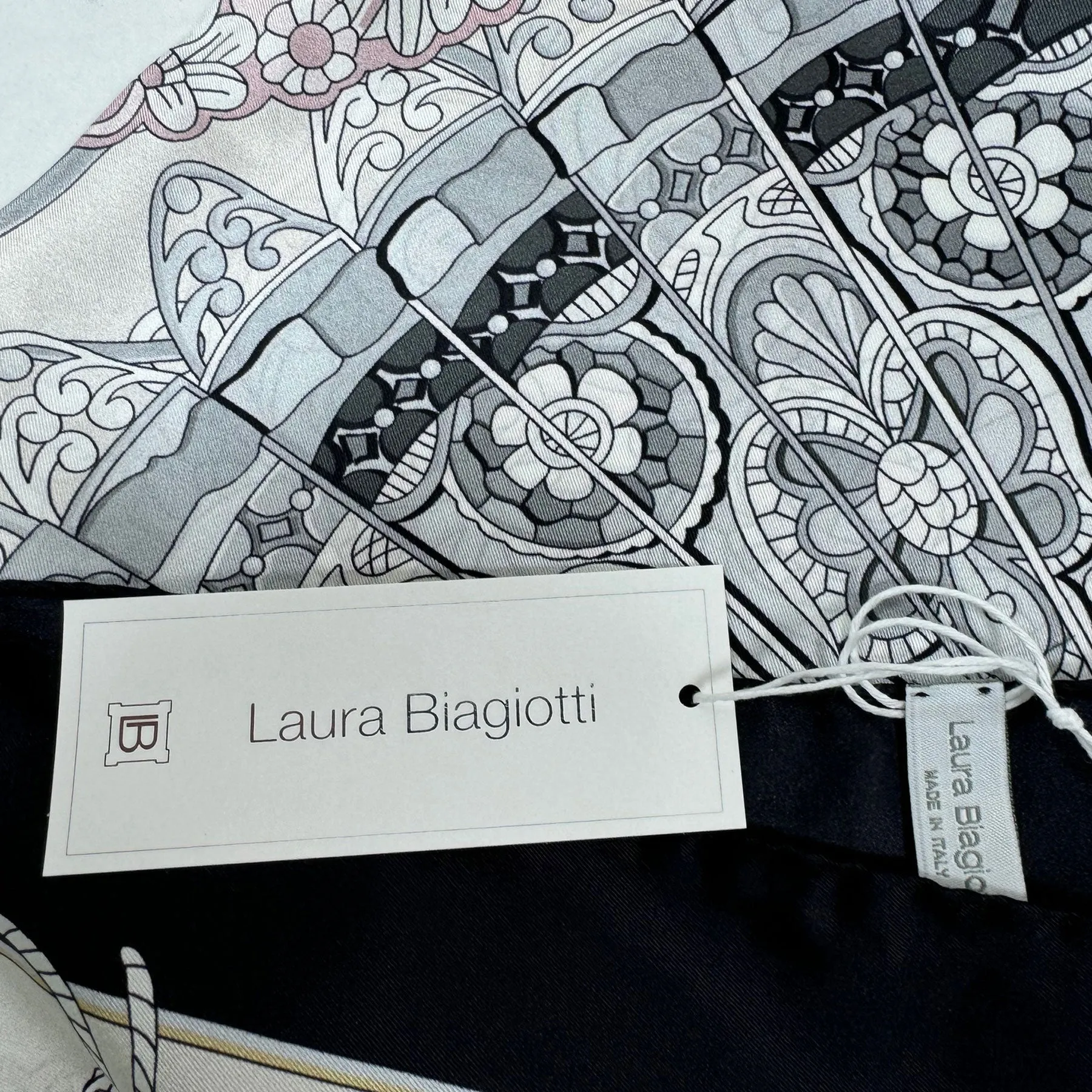 Laura Biagiotti Scarf Black Gray Hand Fans - Square Silk Foulard