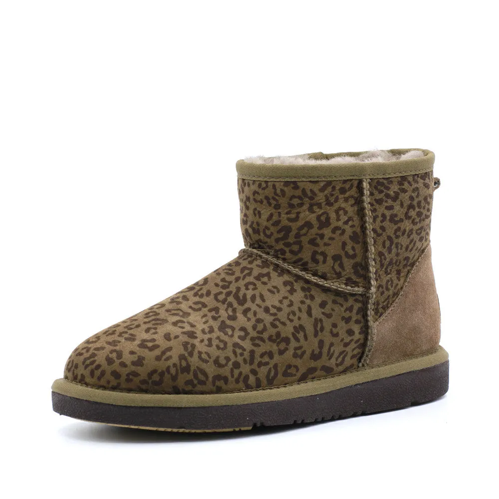 Leo Print Short Ugg Boot - Mushroom