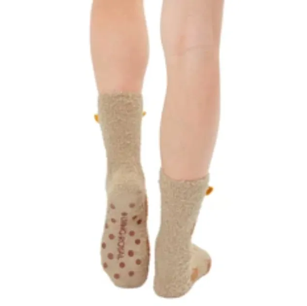 Living Royal Fuzzy Crew Slipper Socks – Giraffe