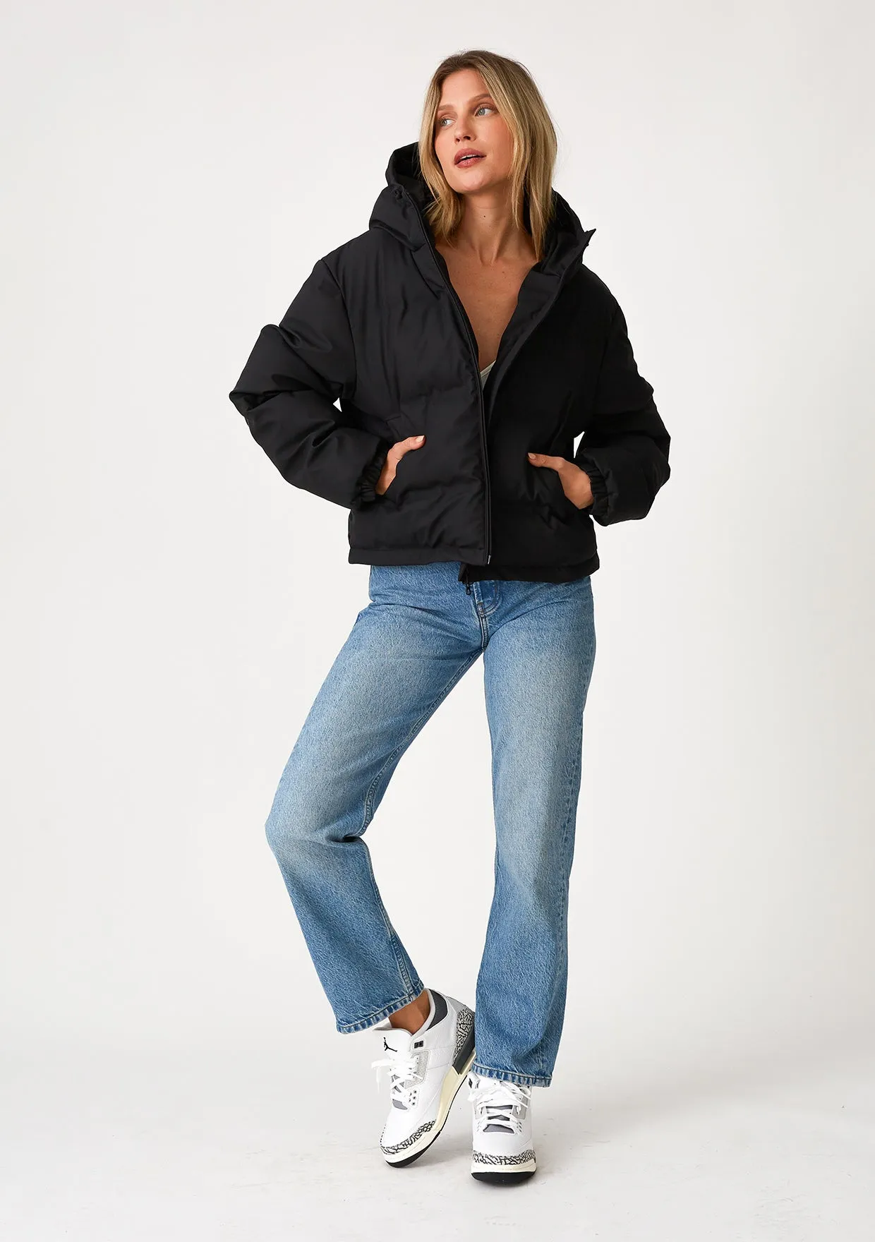 Long Sleeve Zip-Up Hooded Puffer Jacket