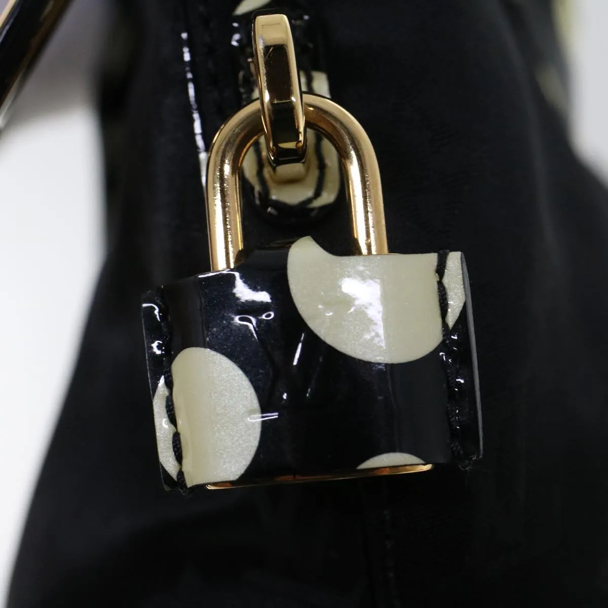 Louis Vuitton Lockit Vertical