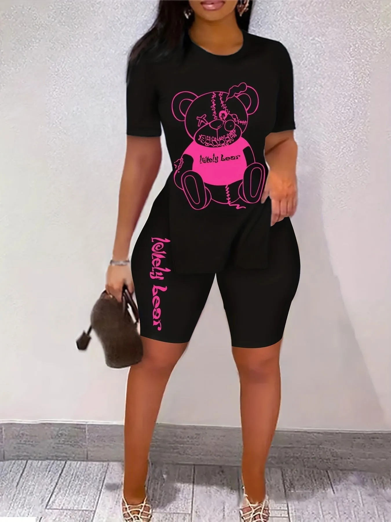 Lover Bear Motif Short Sleeve T-Shirt & Shorts