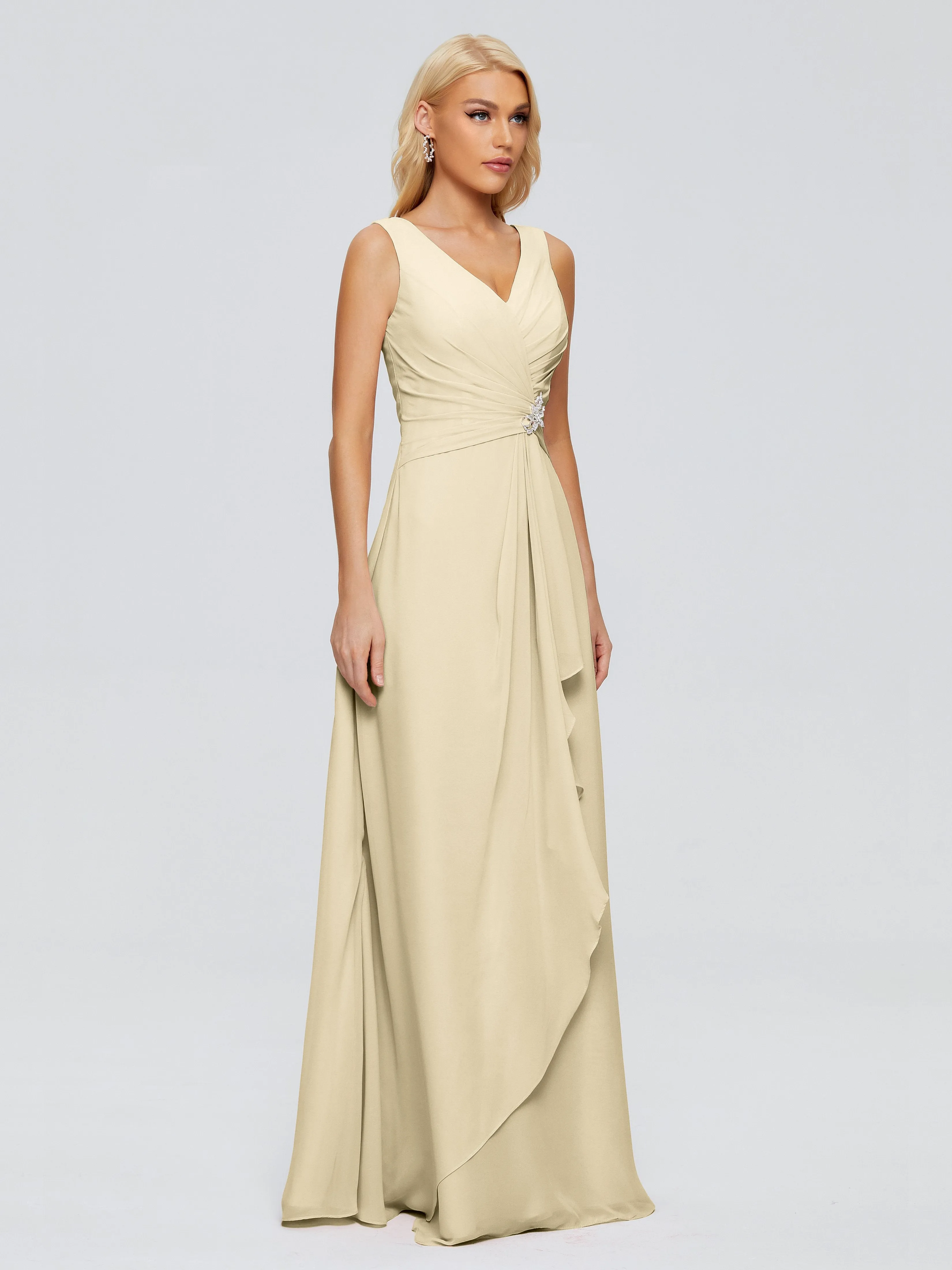 Maria Modern Sheath V Neck Chiffon Bridesmaid Dresses