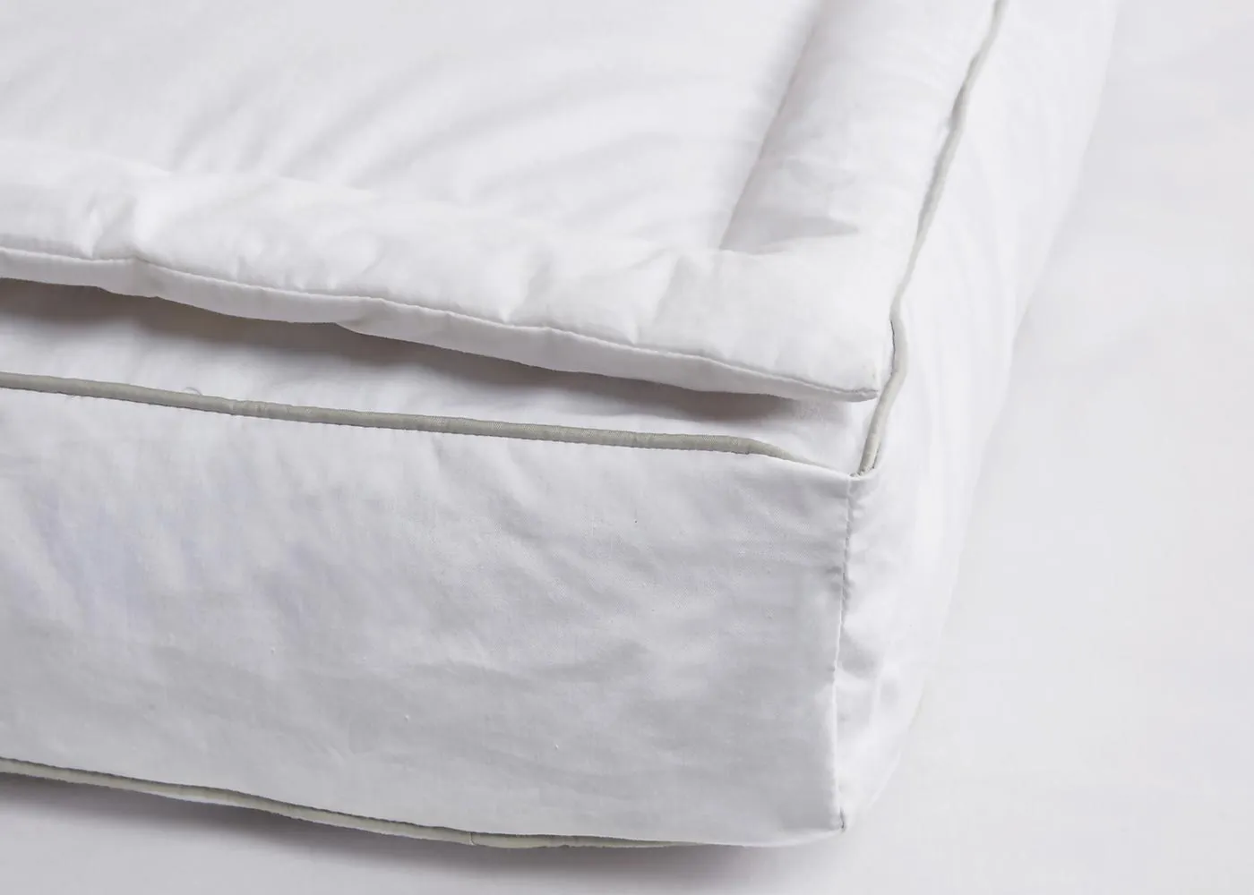 Martha Stewart 3-Inch White Down Top Featherbed Topper