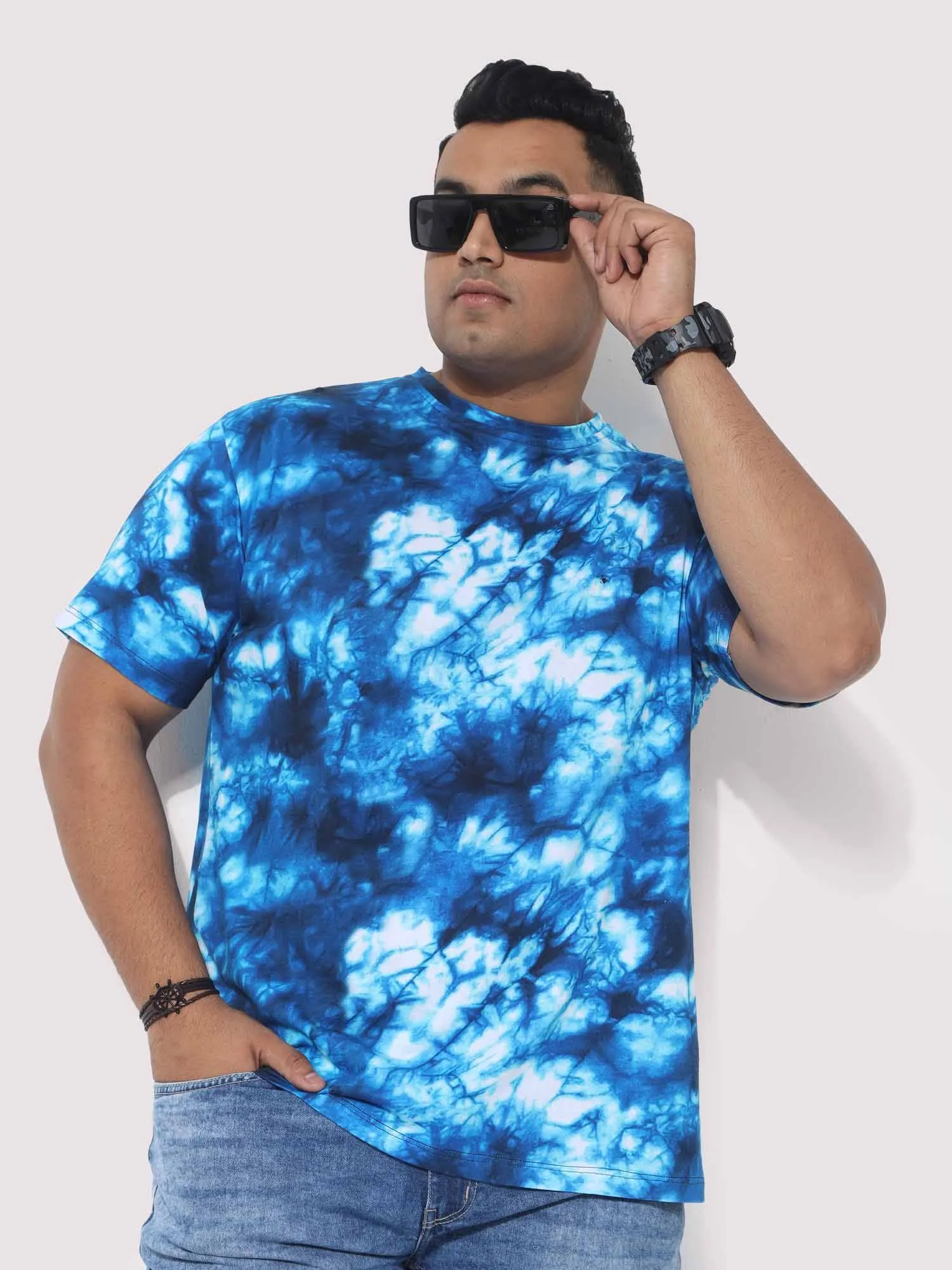 Men Plus Size Blue Tie Dye Texture Digital Printed Round Neck T-Shirt