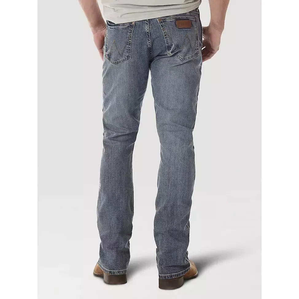 MEN'S WRANGLER RETRO® SLIM FIT BOOTCUT JEAN IN GREELEY