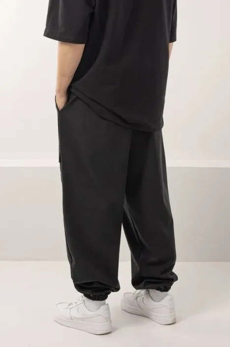 Mercy House Mountain Cargo Pants (Black)