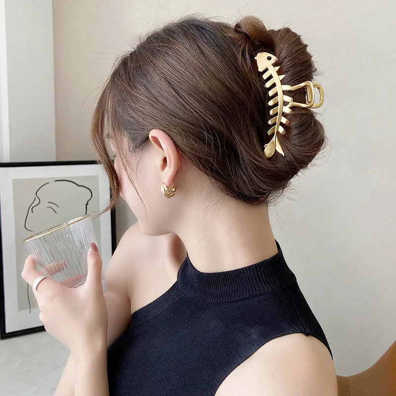 Metal Fish Bone Circle Hairpin