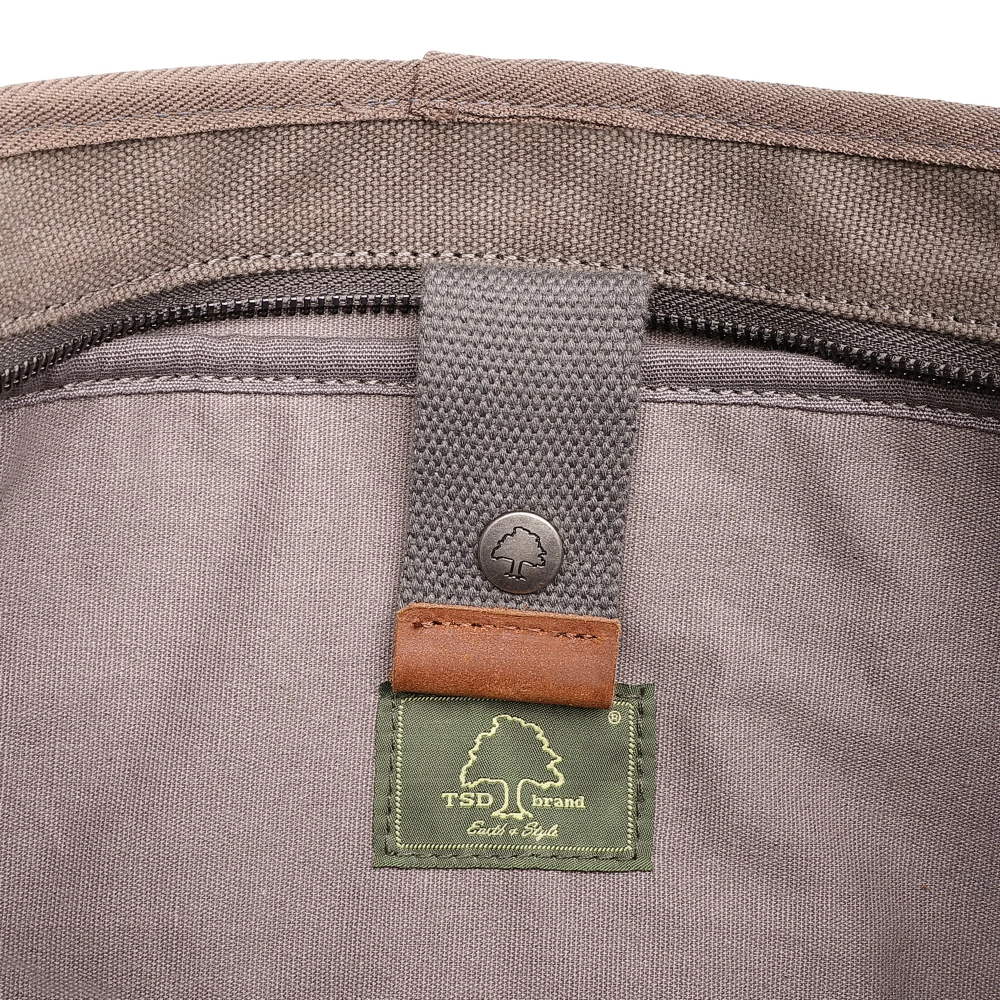 Mountain Wood Messenger