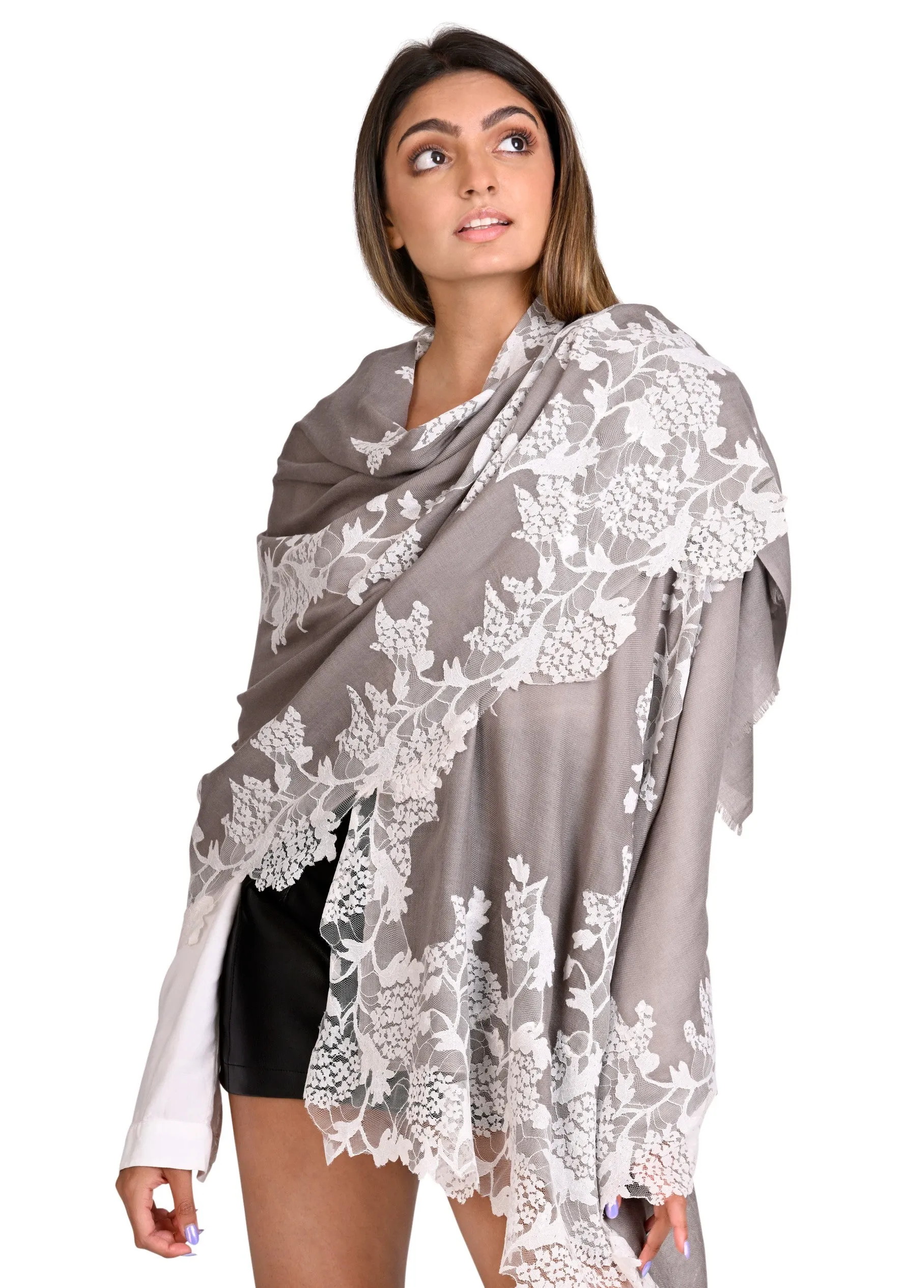 Mousse Silk And Wool Scarf with a White Lace Application