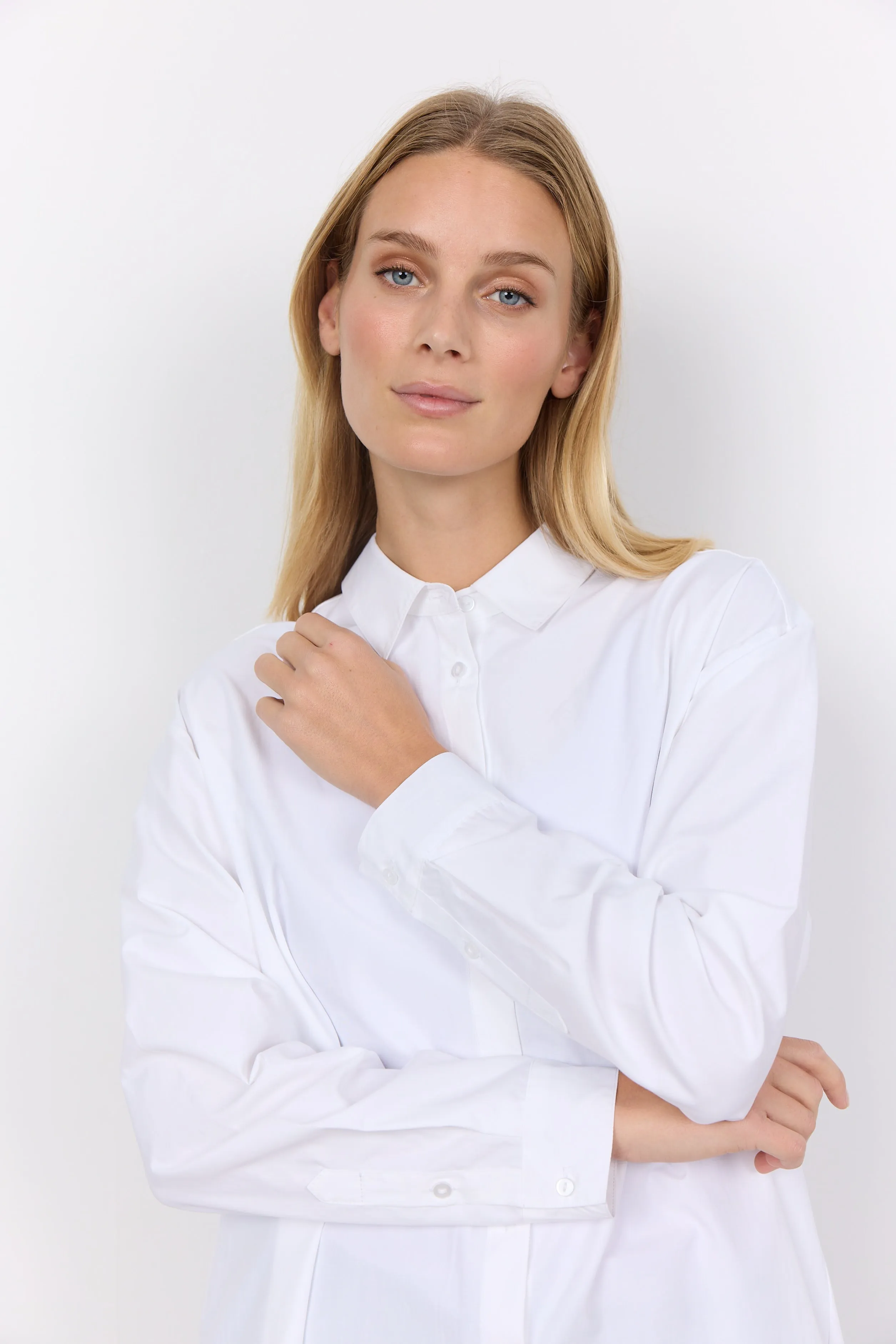 Netti Oversized Button-Up Shirt