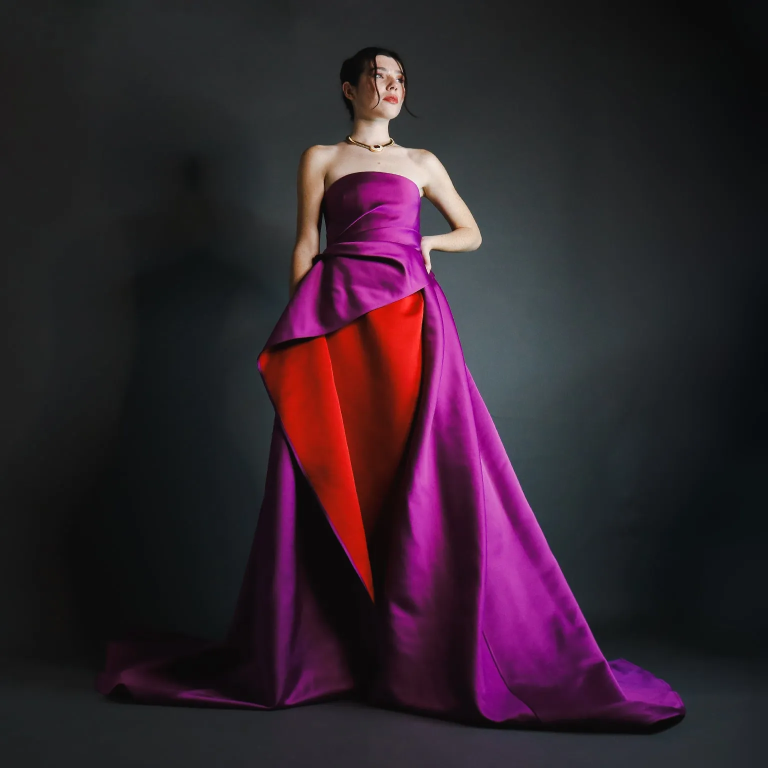 New 2022 Carolina Herrera Deadstock Strapless Red & Purple Evening Dress $5990