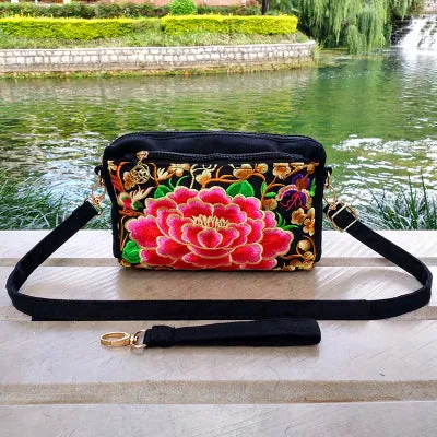 New Handheld Women's Bag Ethnic Style Embroidery Bag Embroidery Canvas Bag Cross Shoulder Bag Handbag