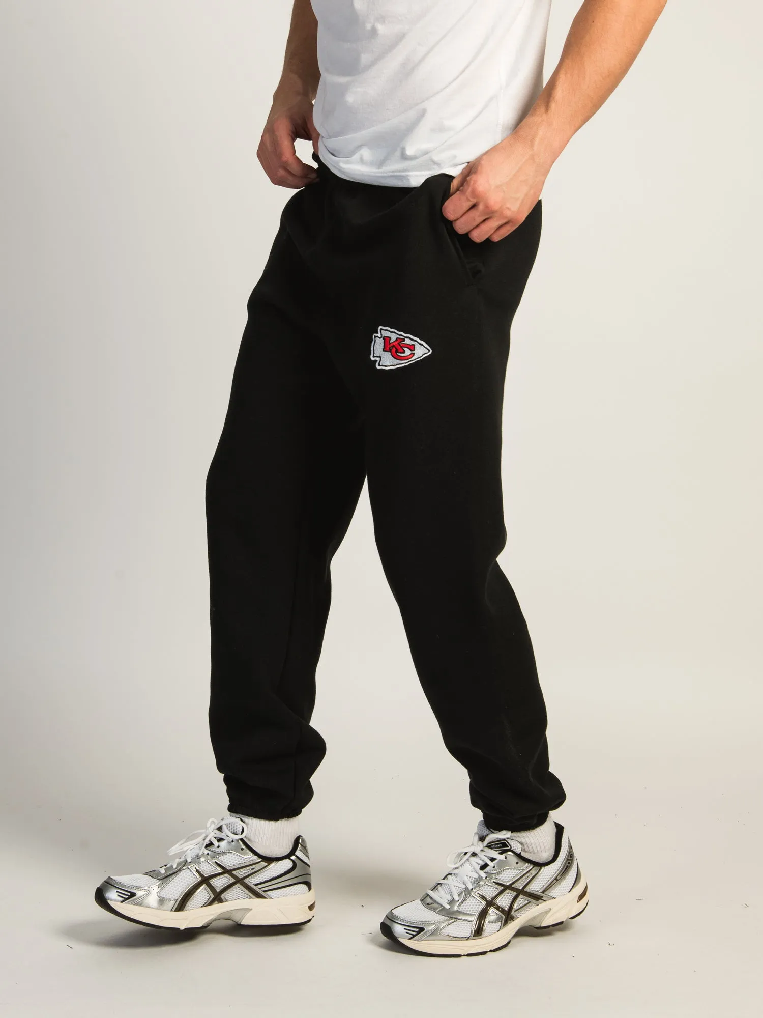 NFL KANSAS CITY CHIEFS EMBROIDERED SWEATPANTS