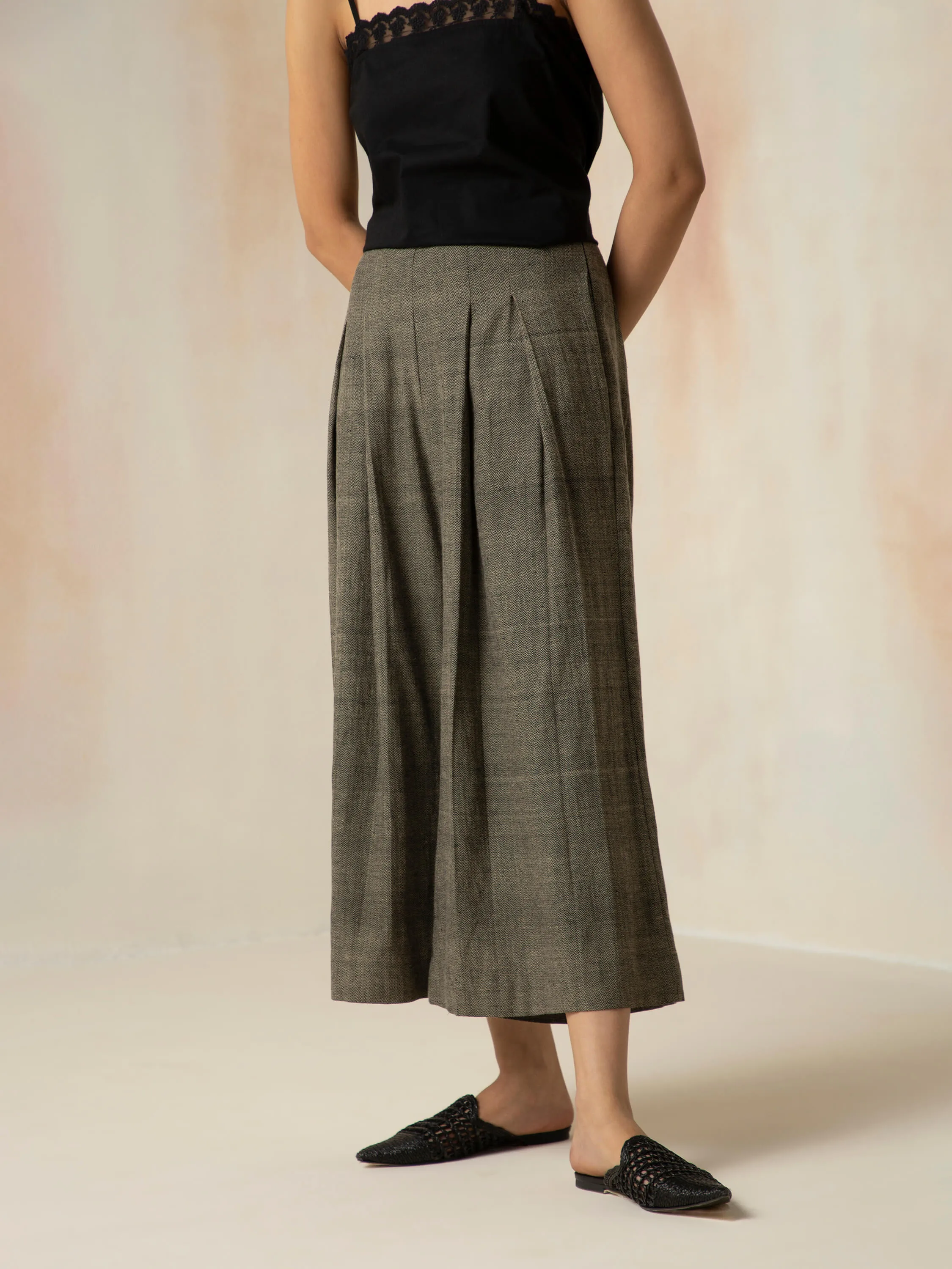 Nightingale Pleated Pants