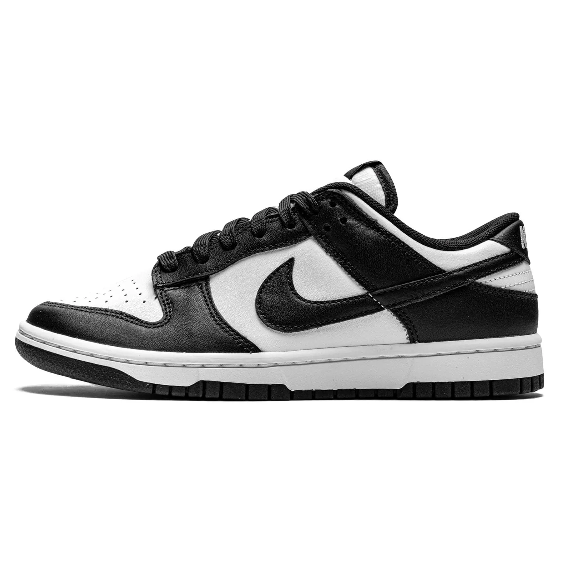 Nike Dunk Low Wmns 'Black White'