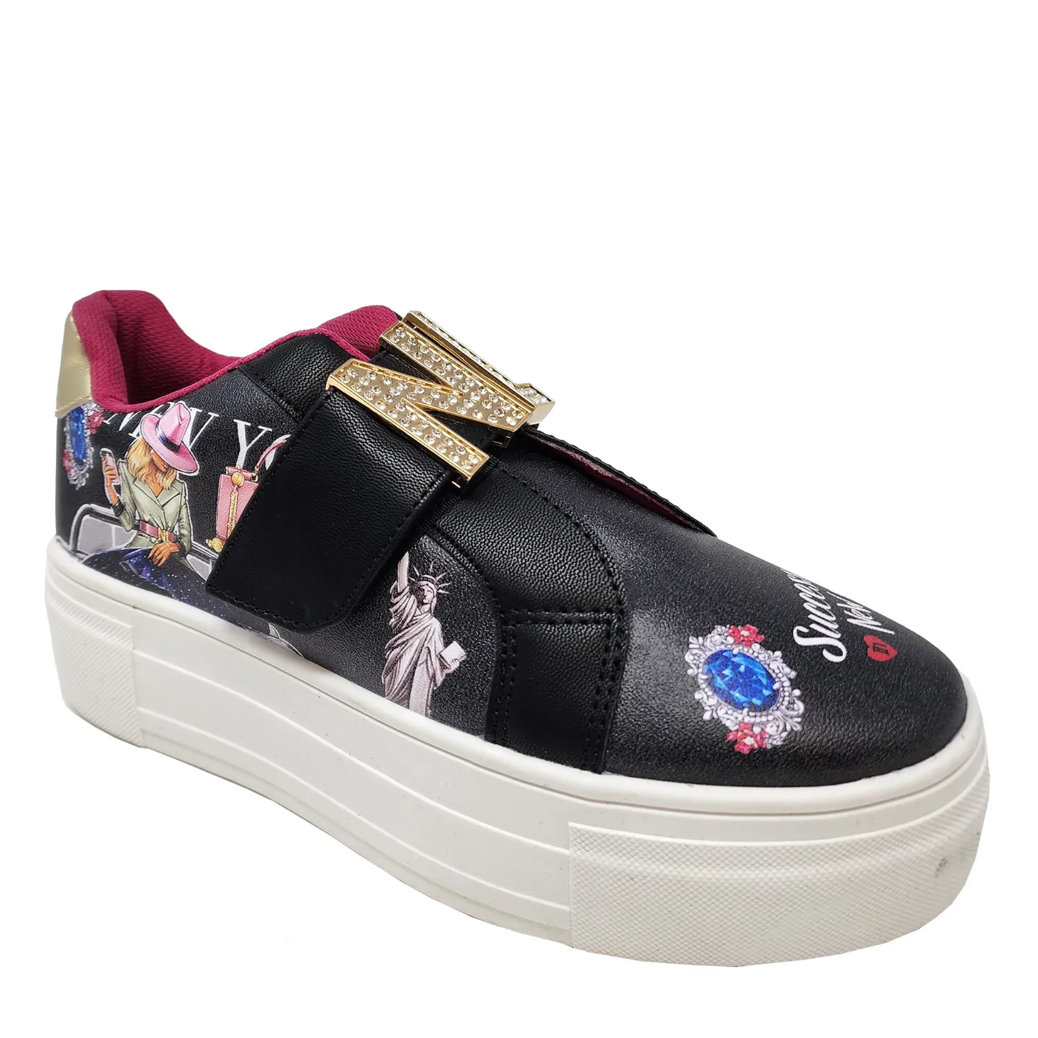 NL SLIP ON SNEAKERS