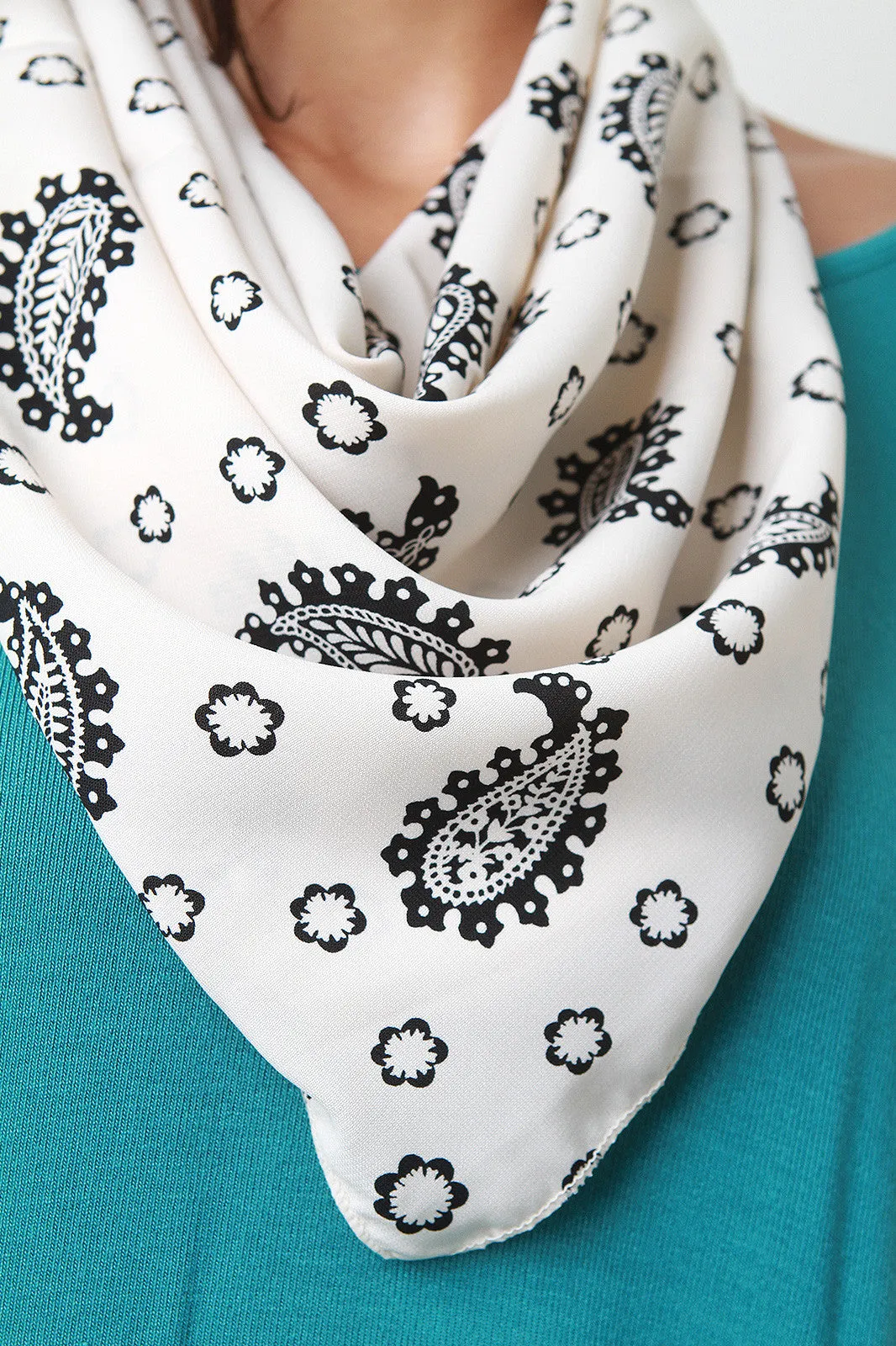 Paisley Pattern Self-Tie Scarf