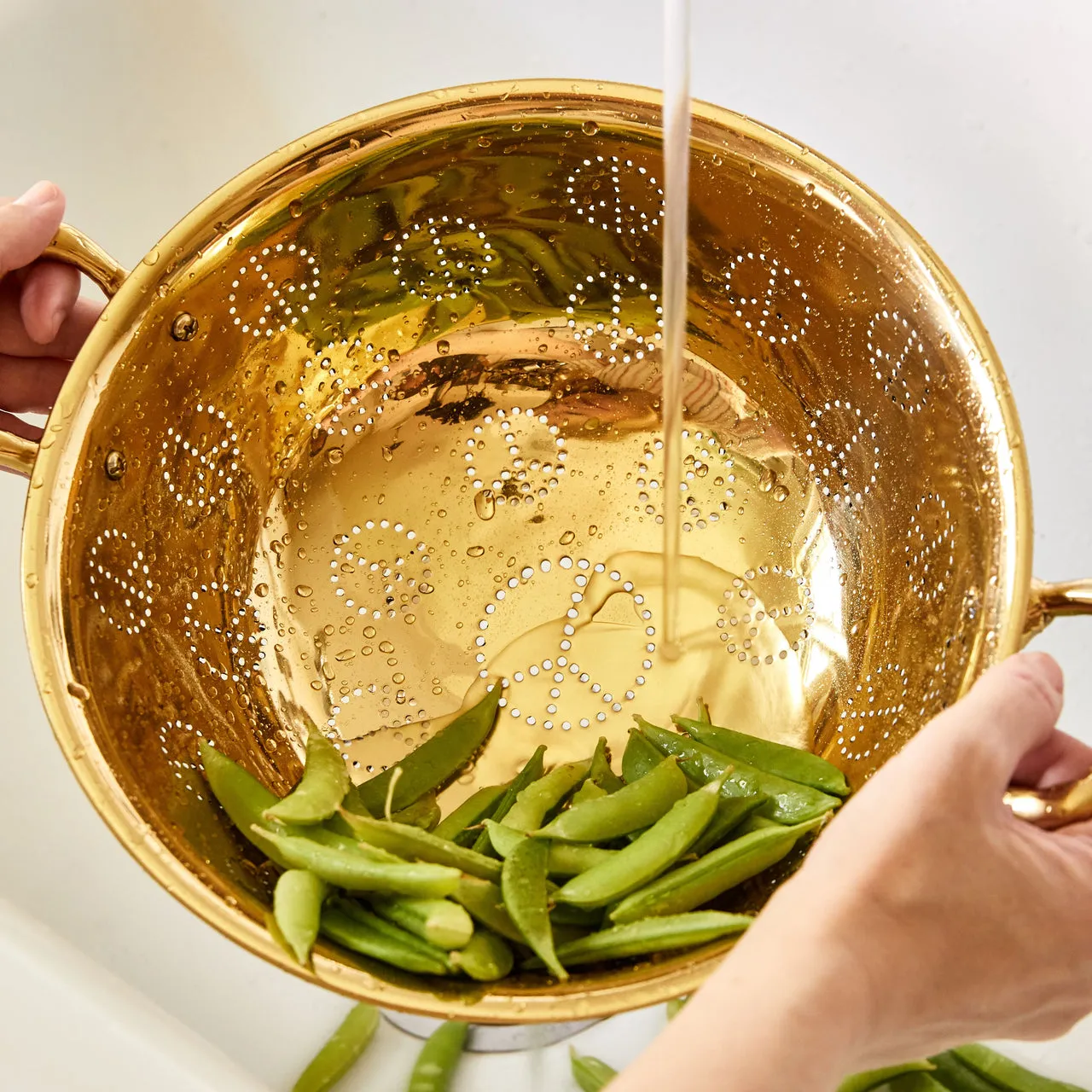 Peace Colander