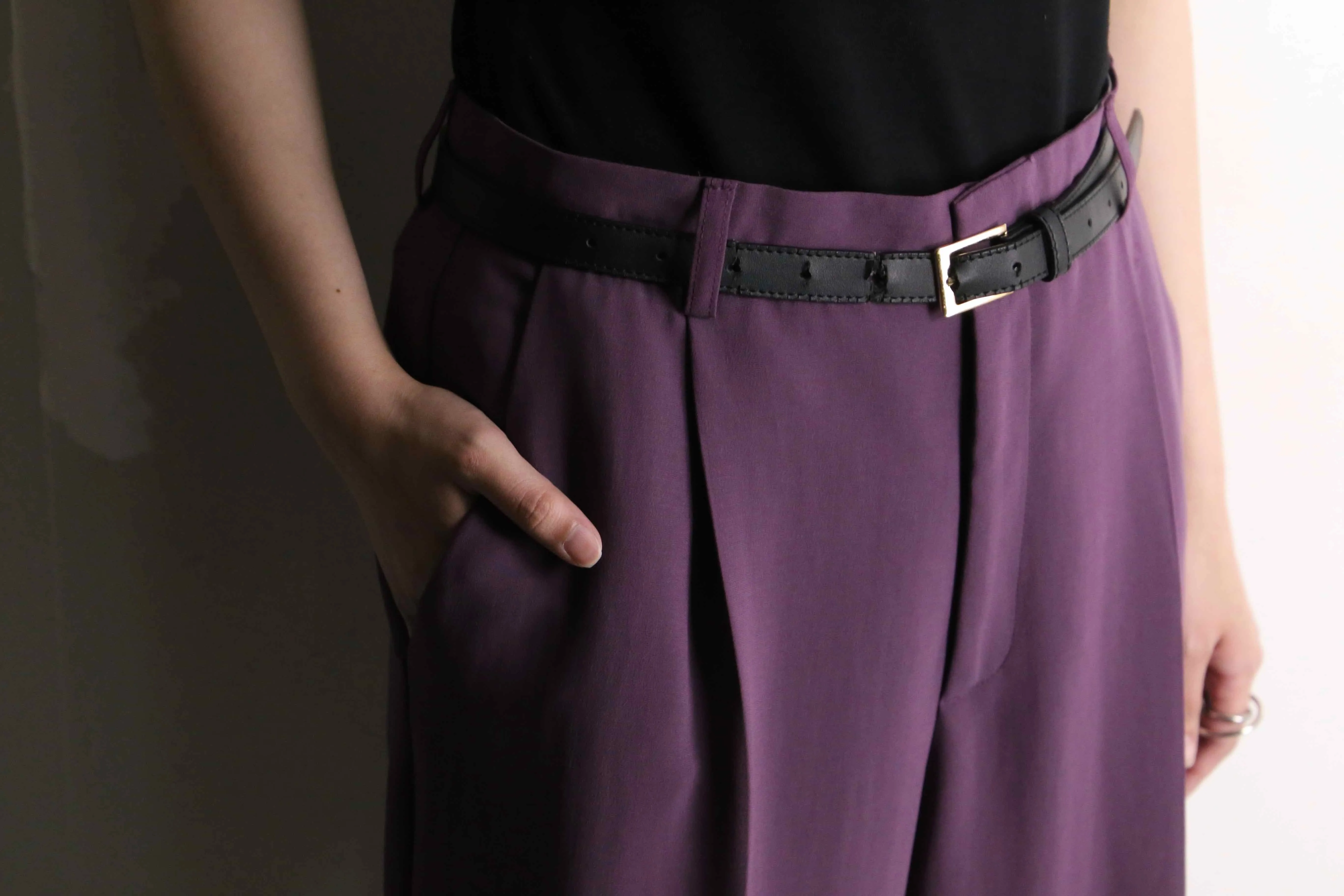 purple center press tapered pants