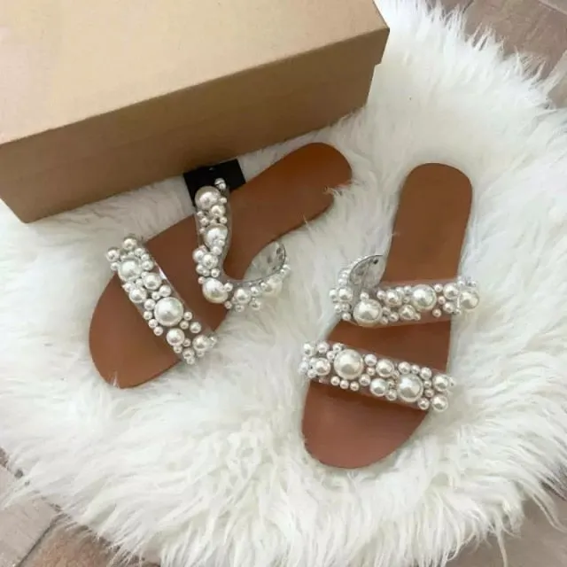 "Yasmin" Pearl Sandals