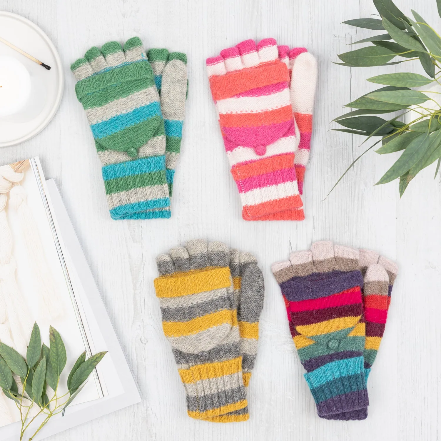 Rainbow Stripe Knit Gloves